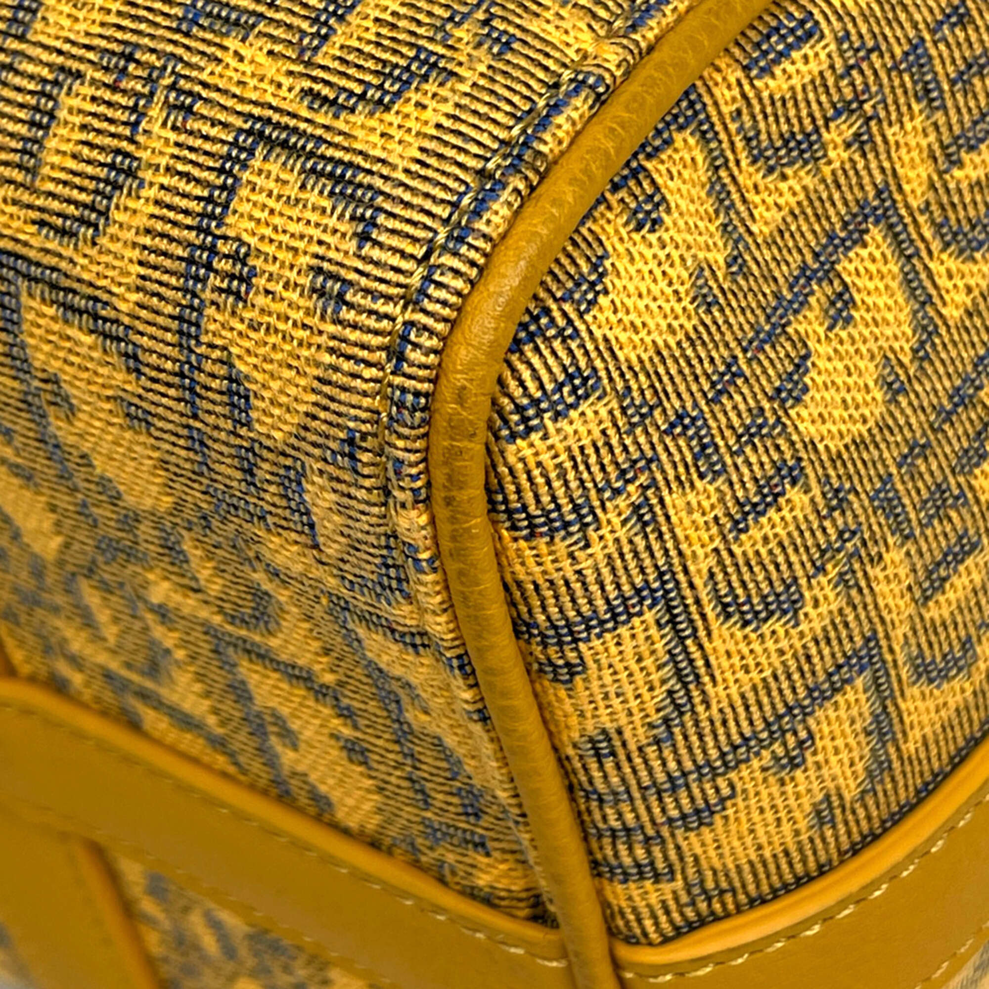 Christian Dior Yellow Trotter Leather Handbag (Pre-Owned)