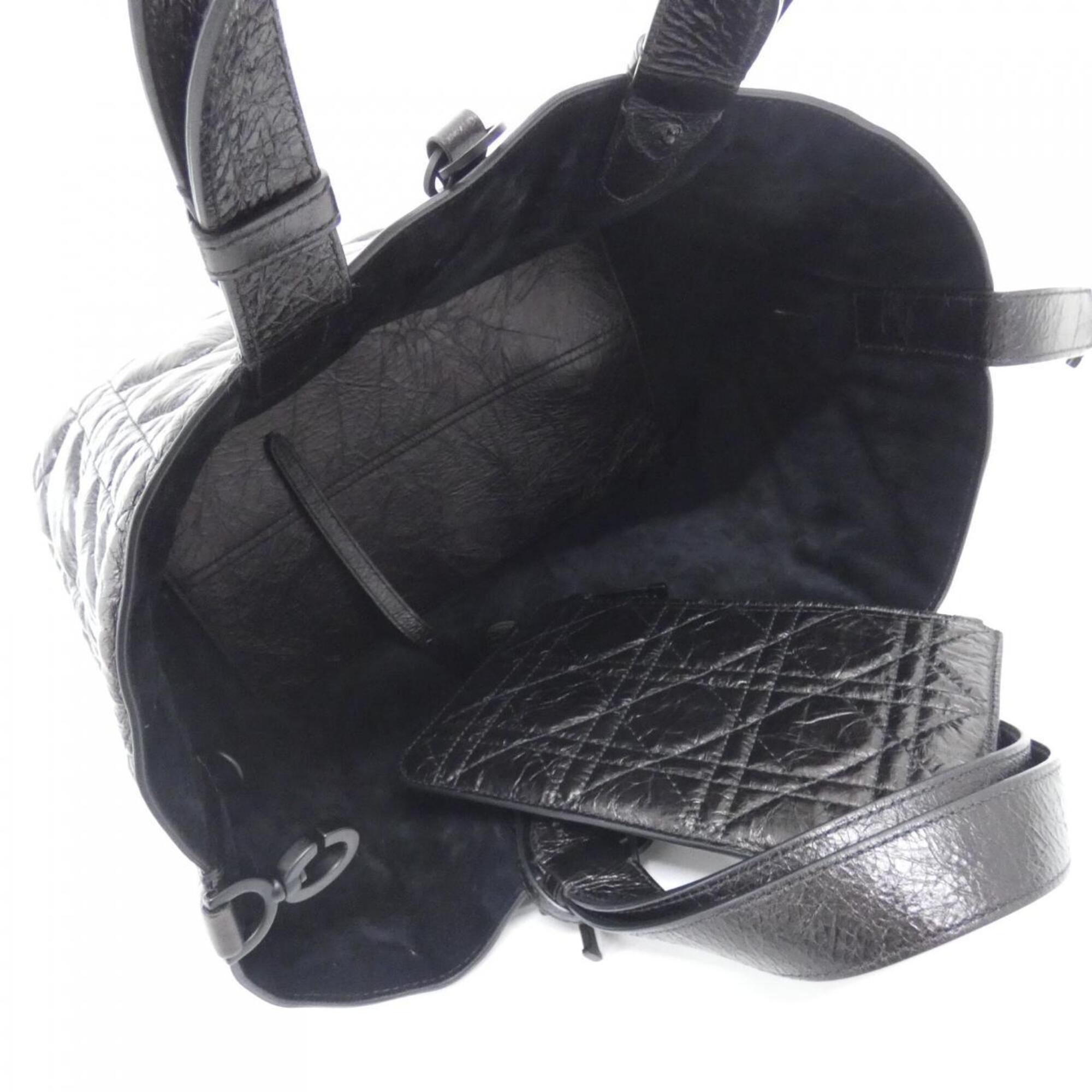 Christian Dior Black Leather Handbag (Pre-Owned)