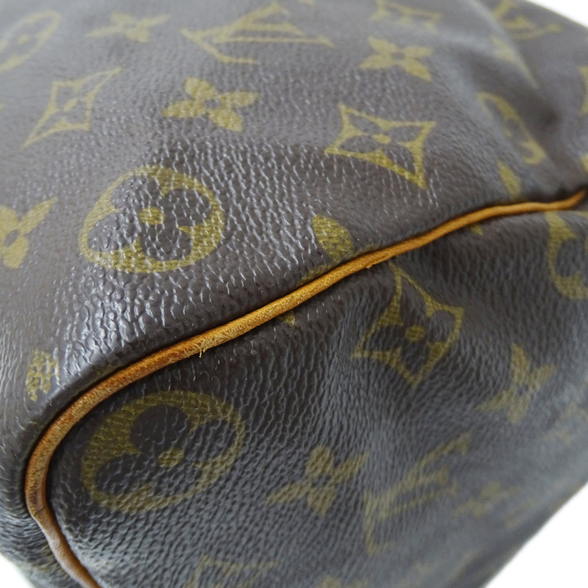 Louis Vuitton Brown Galle Monogram Handbag (Pre-Owned)