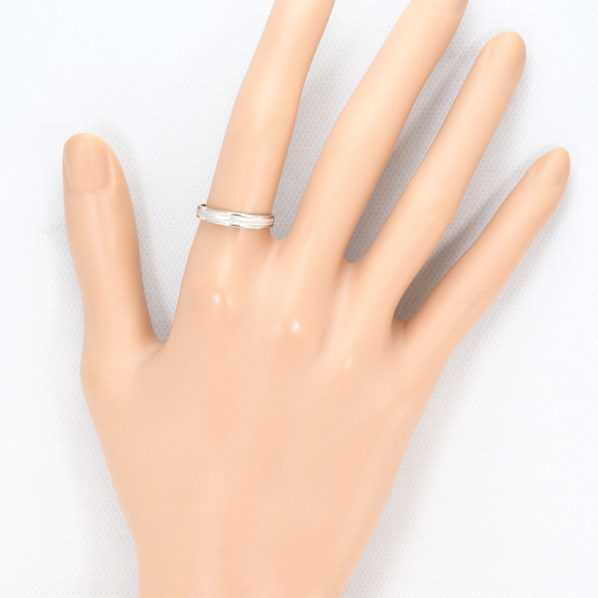 Unbranded White Gold White Gold (14K) Band Ring (Pre-Owned)