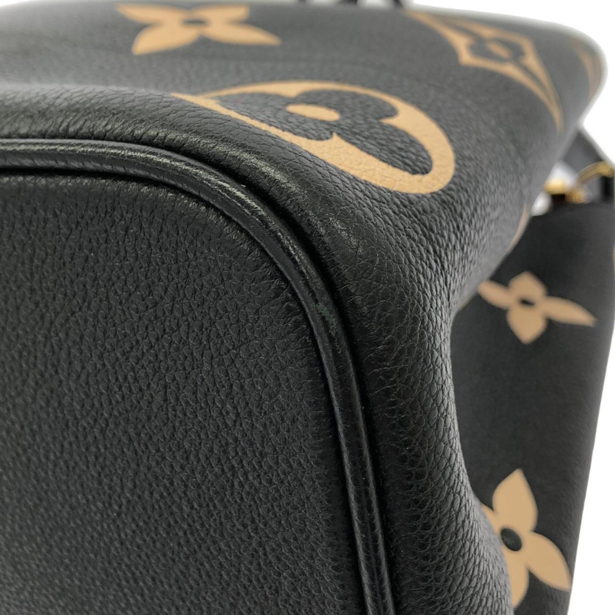 Louis Vuitton Beige Black Leather Pouch Shoulder Bag (Pre-Owned)