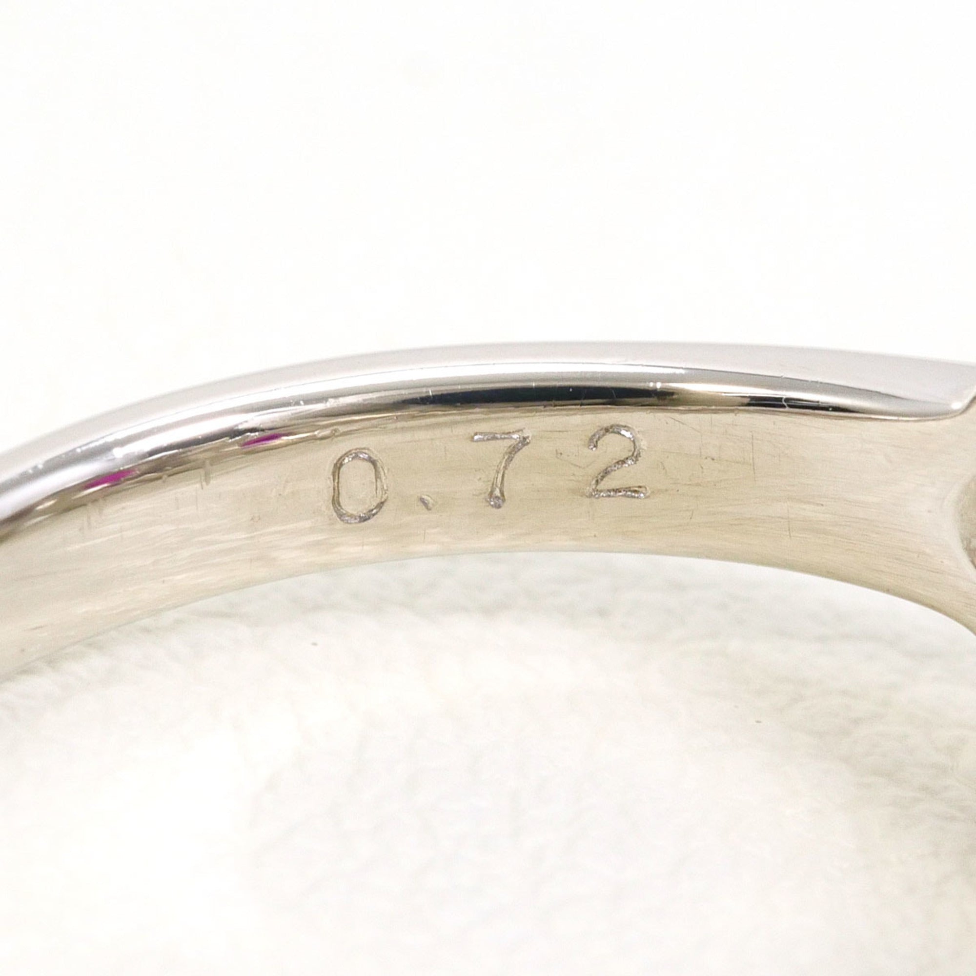 Pigeon Clear Platinum Red Color Platinum 900 Band Ring (Pre-Owned)