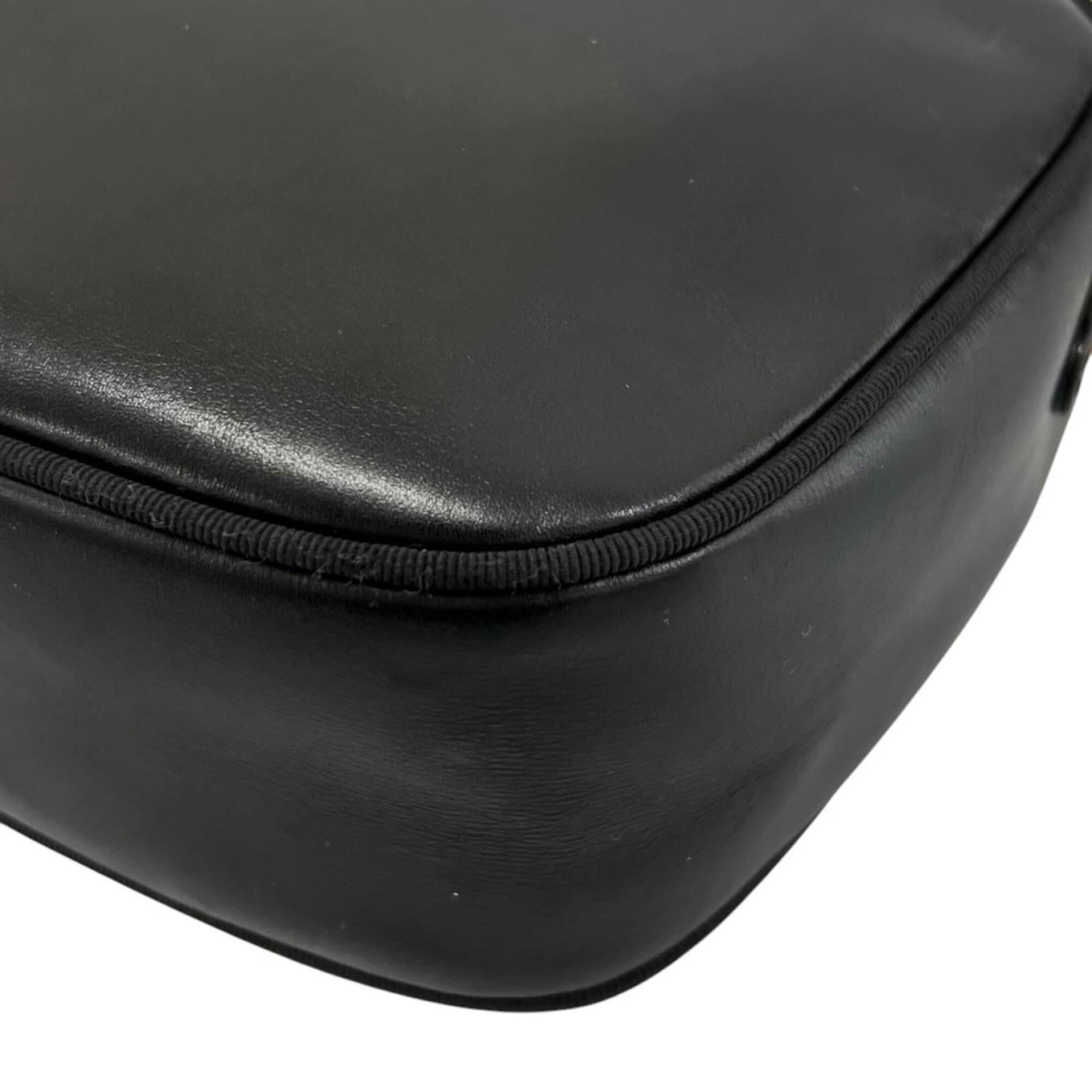 Salvatore Ferragamo Black Leather Shoulder Bag (Pre-Owned)