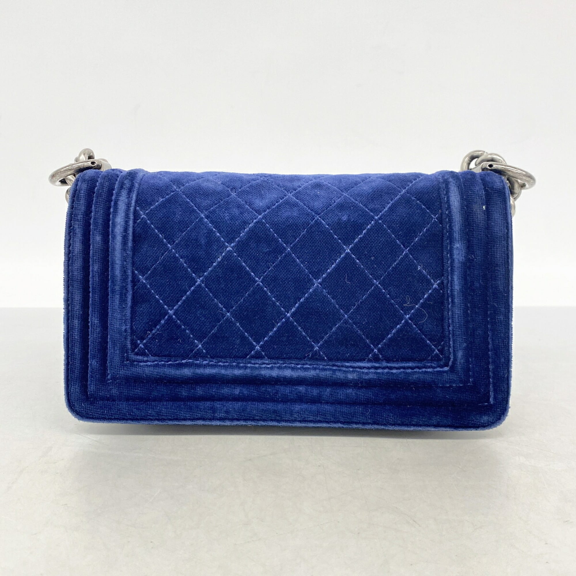 Chanel Navy Suede Shoulder Bag (Pre-Owned)