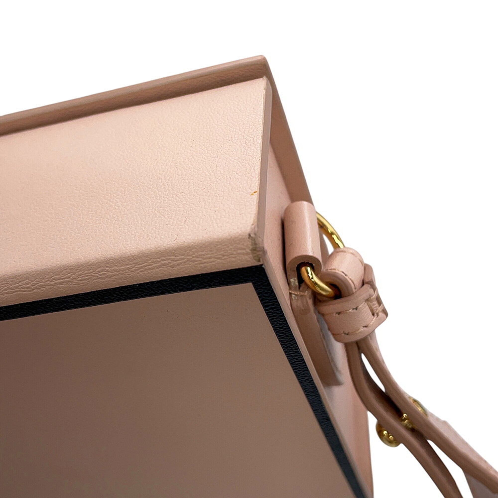 Fendi Pink Leather Shoulder Bag (Pre-Owned)