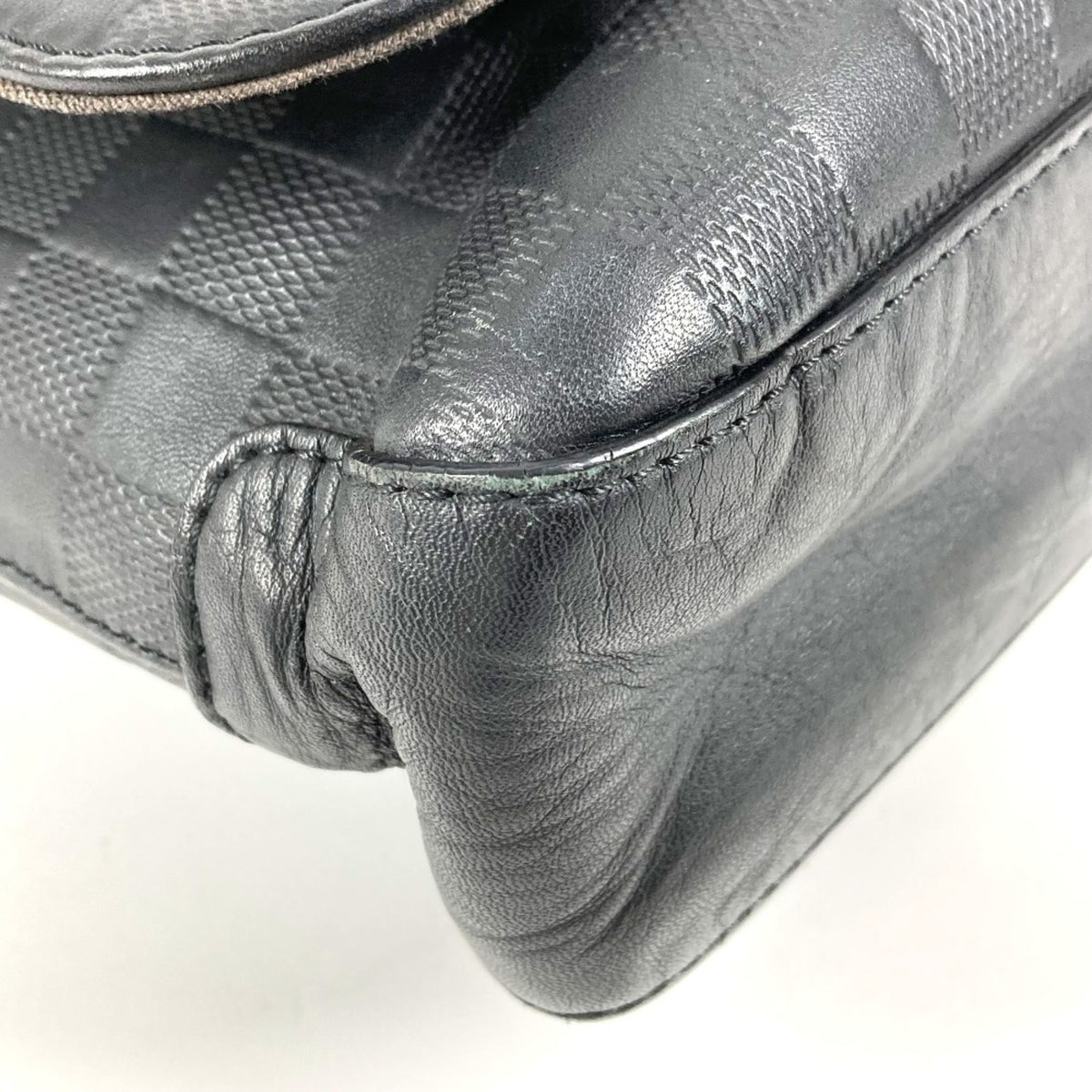Louis Vuitton Black Onyx Damier Infini Messenger Bag Shoulder Bag (Pre-Owned)