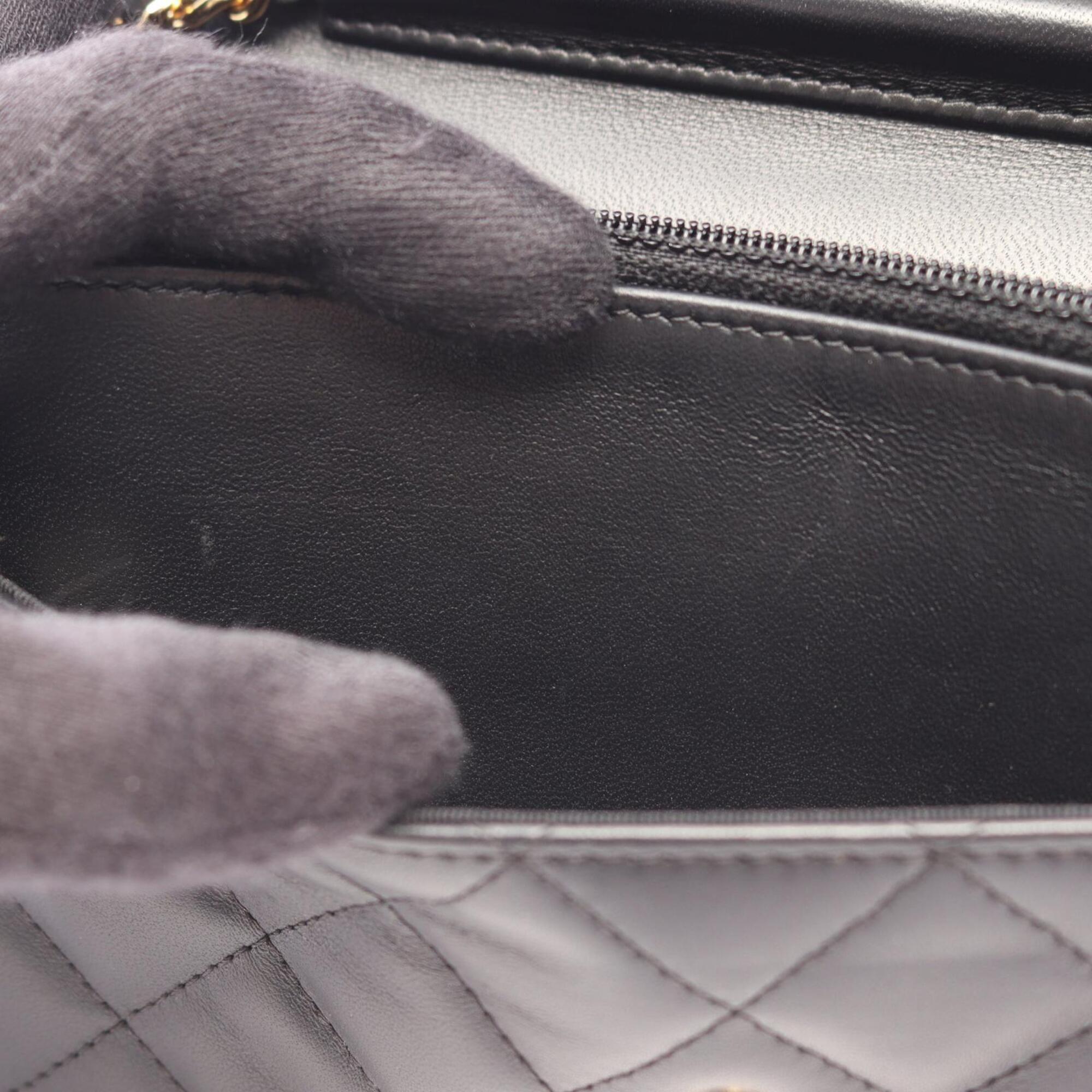 Chanel Black Leather Handbag Shoulder Bag (Pre-Owned)
