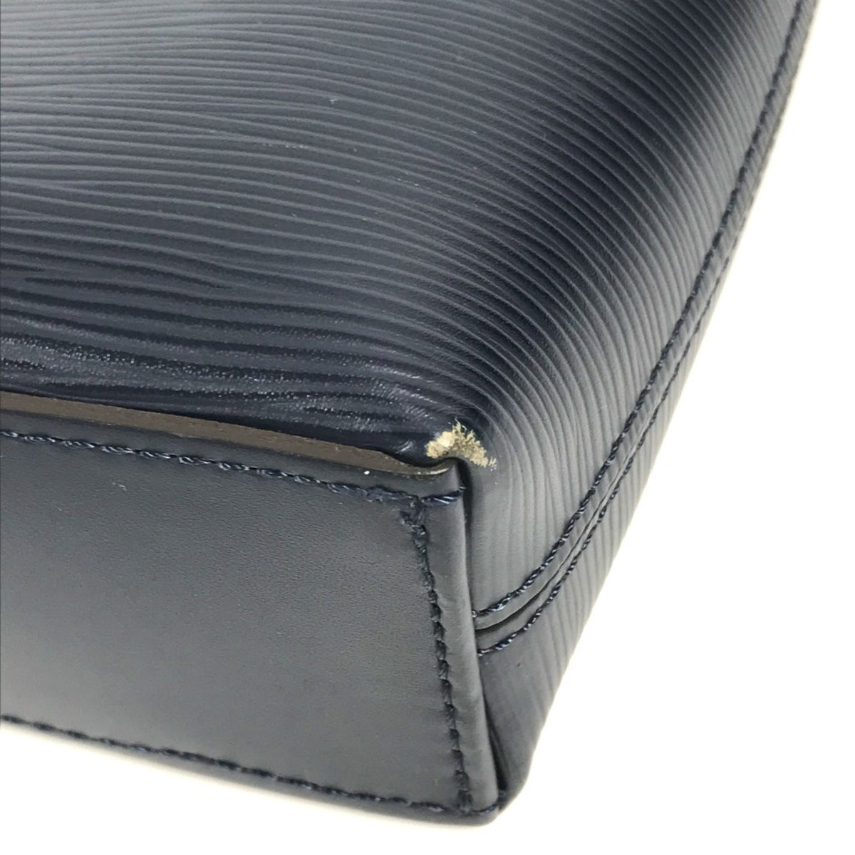 Louis Vuitton Navy Navy Blue Epi Leather Handbag (Pre-Owned)