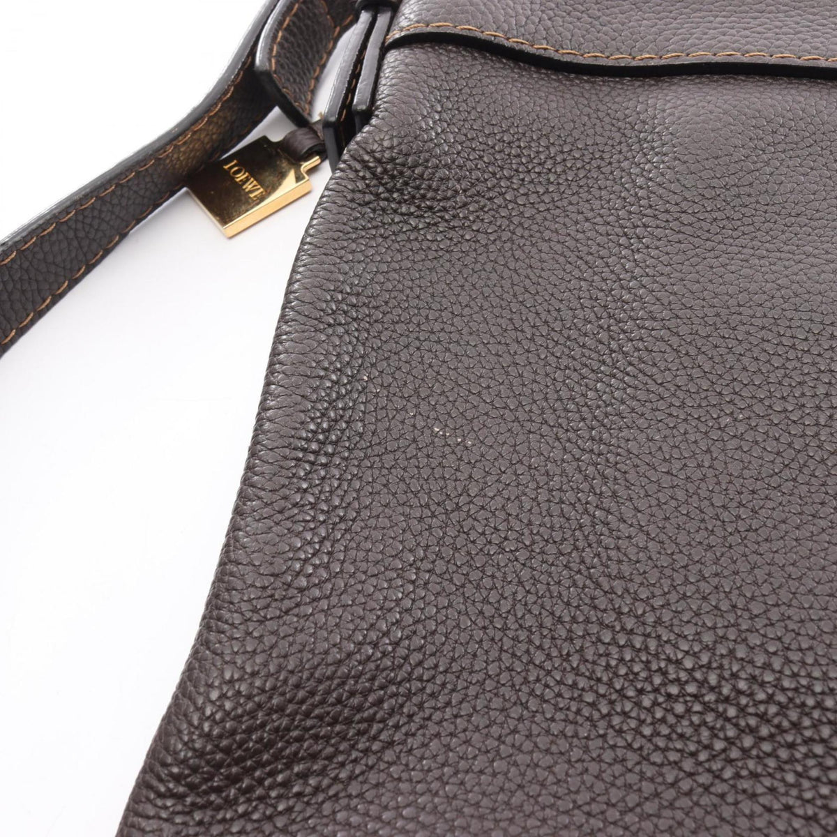 Loewe Brown Leather Shoulder Bag (Pre-Owned)
