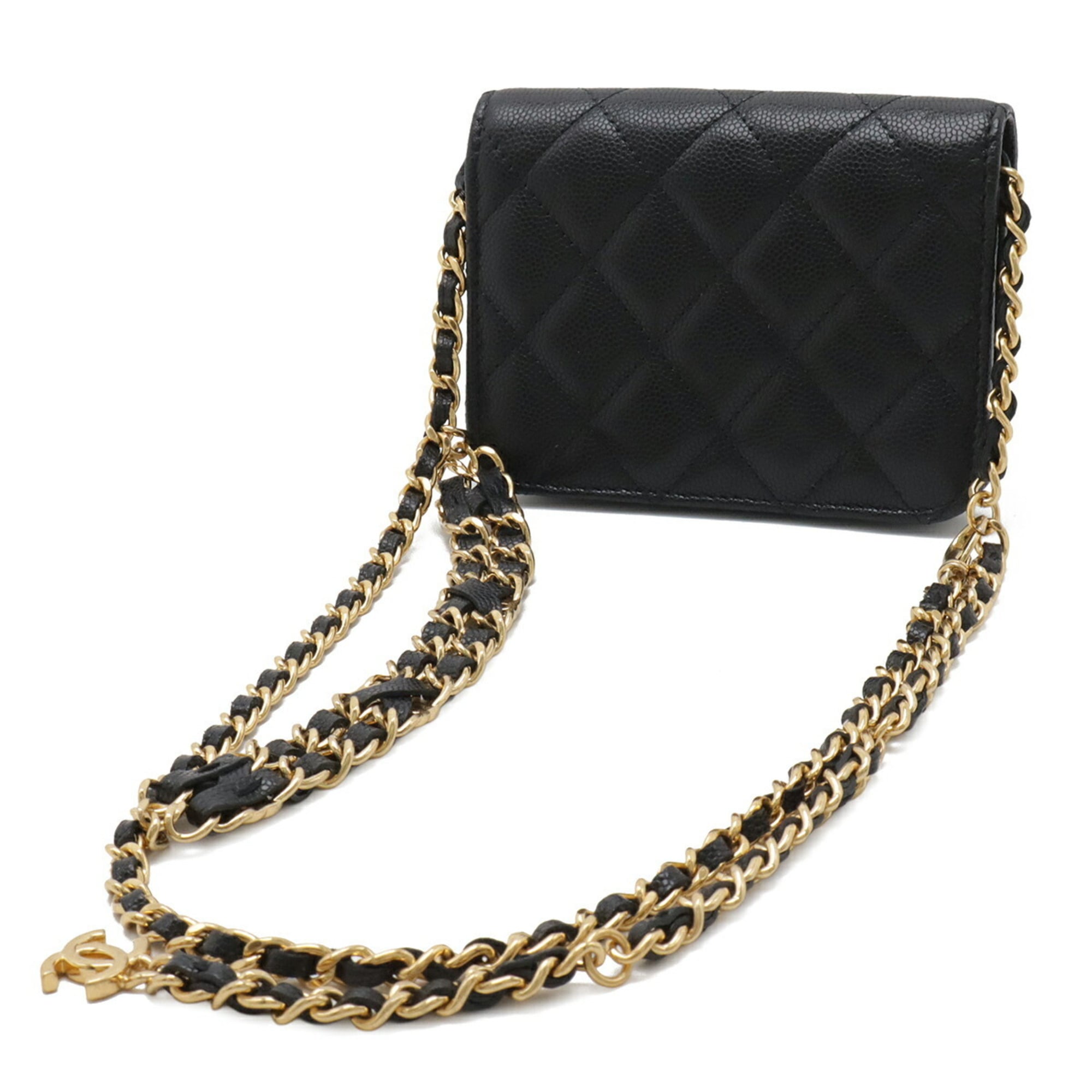 Chanel Matelasse Black Grained Calfskin Handbag (Pre-Owned)