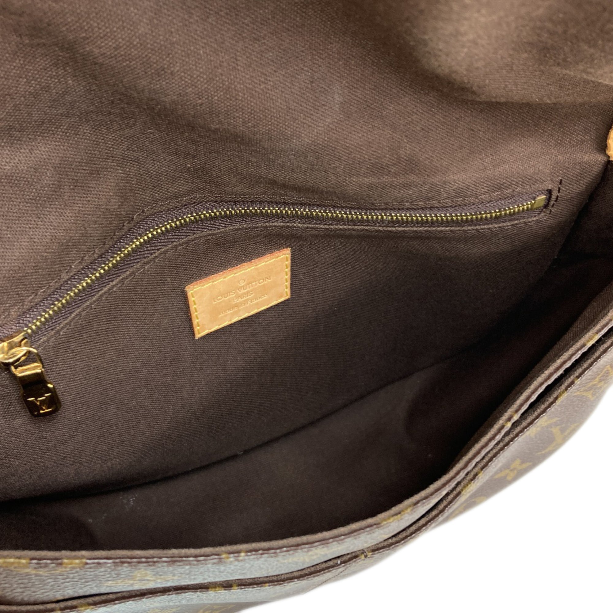 Louis Vuitton Monogram Monogram Canvas Shoulder Bag (Pre-Owned)