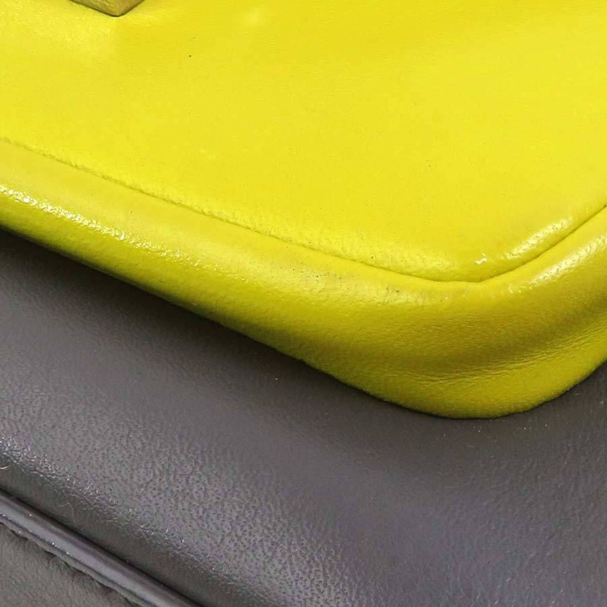 Fendi Gray Yellow Leather Shoulder Bag (Pre-Owned)