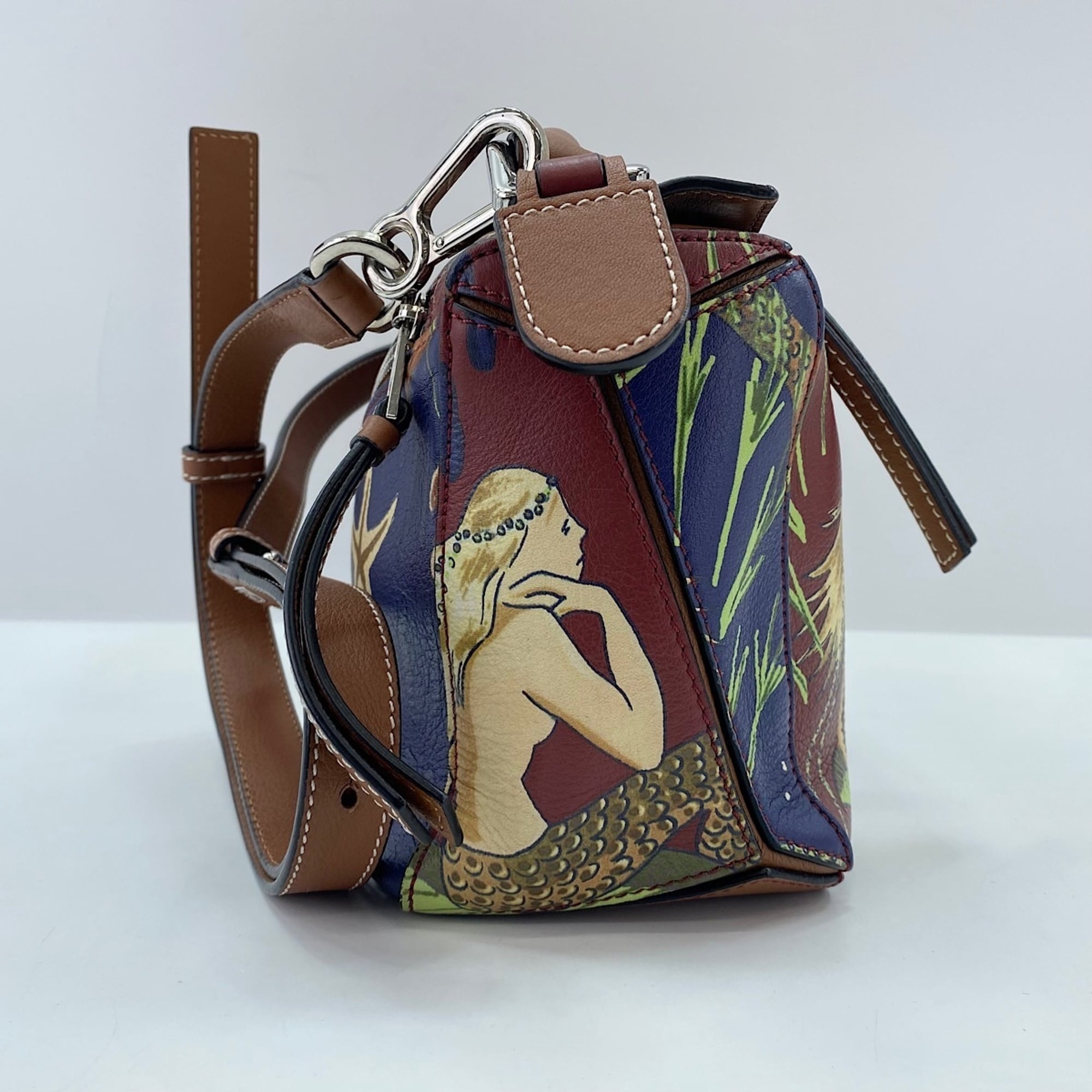 Loewe Brown Handbag Shoulder Bag (Pre-Owned)