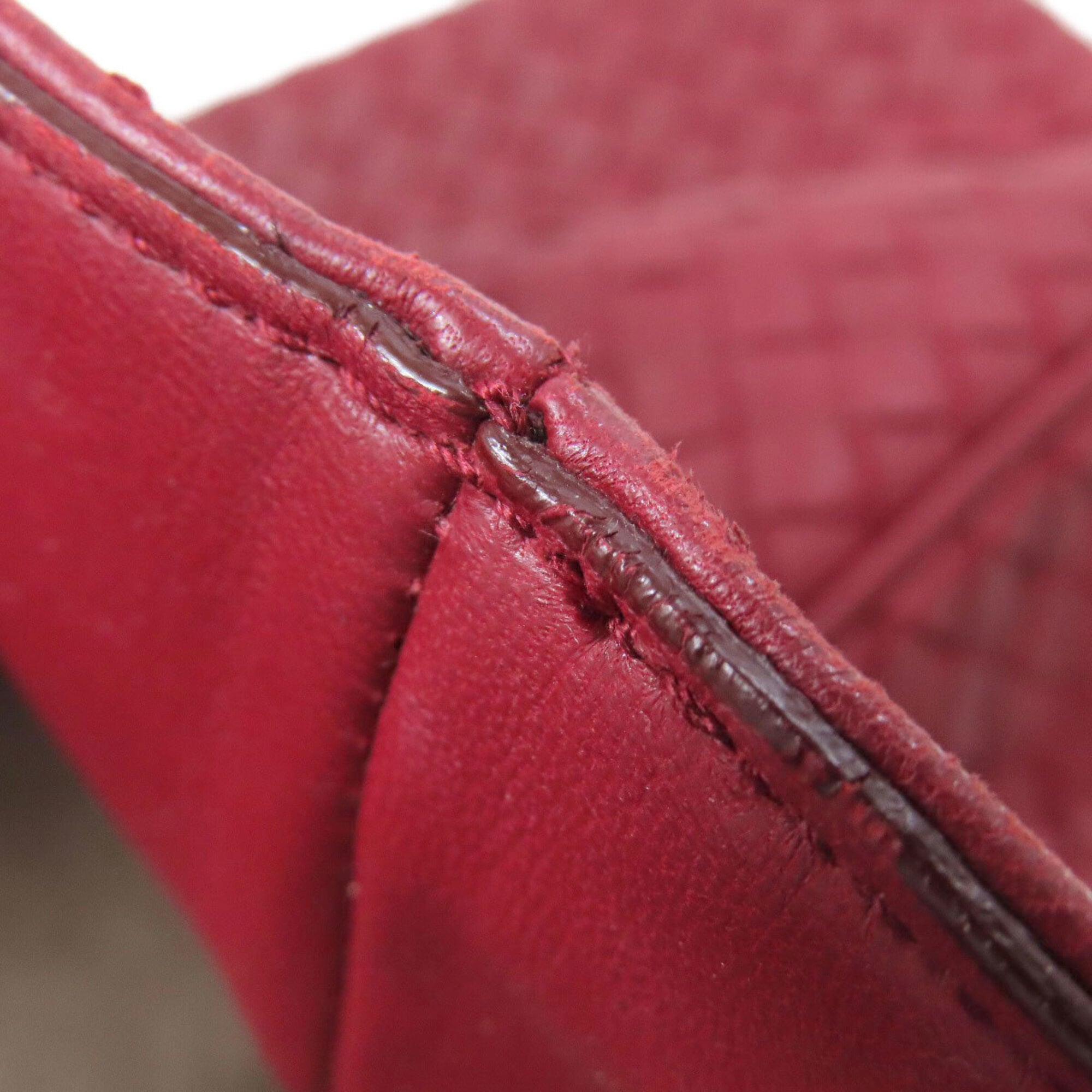 Bottega Veneta Red Color Leather Tote Bag (Pre-Owned)