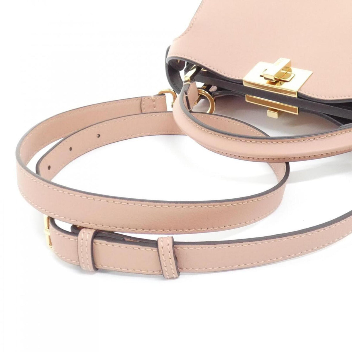 Fendi Peekaboo Pink Leather Handbag (Pre-Owned)