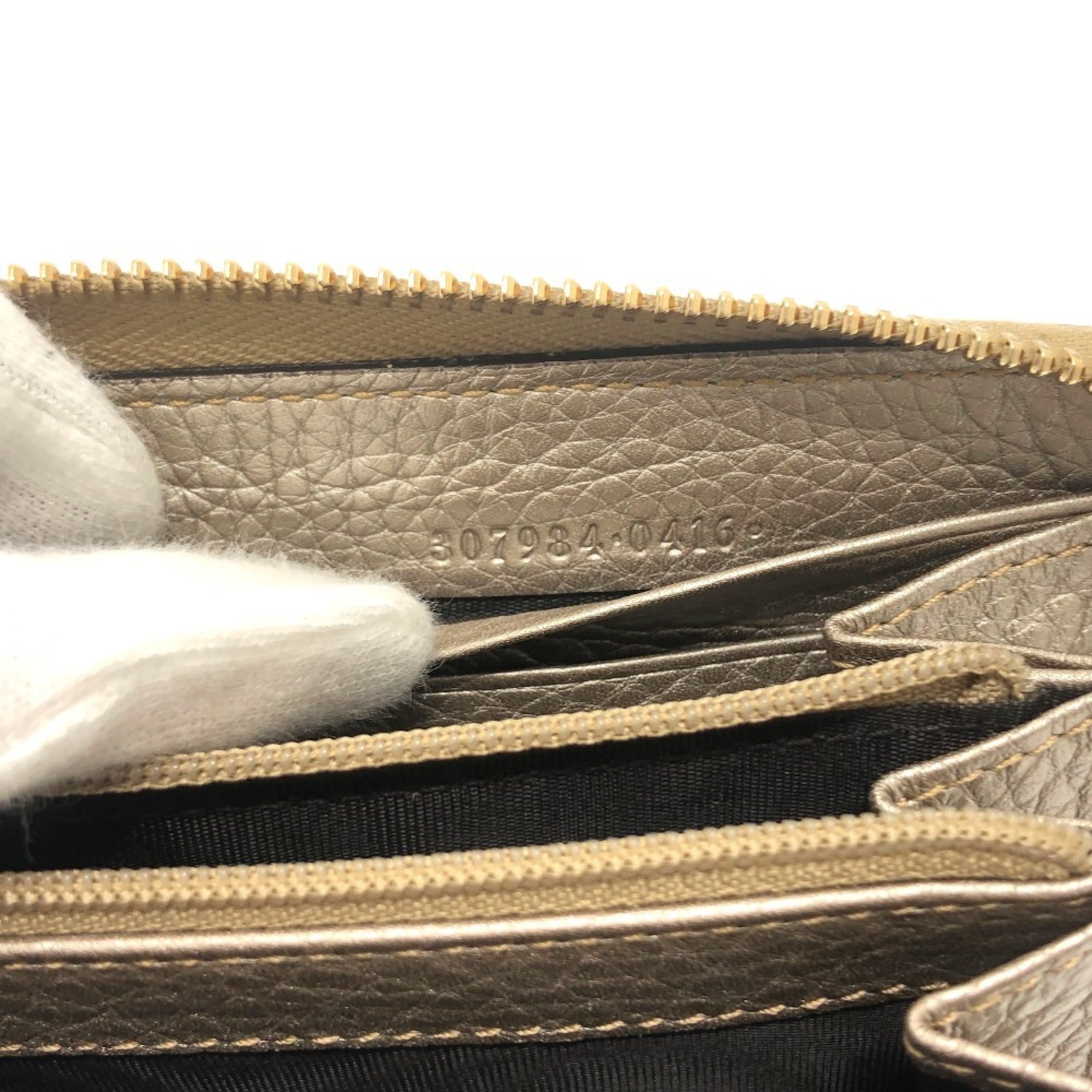 Gucci Champagne Gold Leather Long Wallet (Bi-Fold) (Pre-Owned)