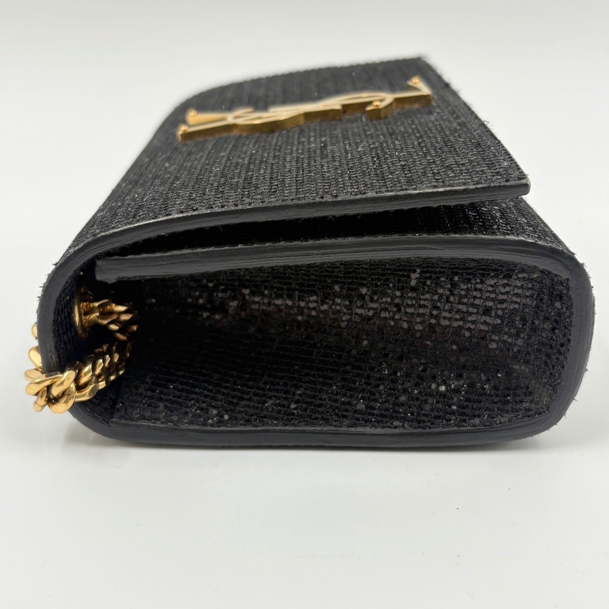 Yves Saint Laurent Black Shoulder Bag (Pre-Owned)