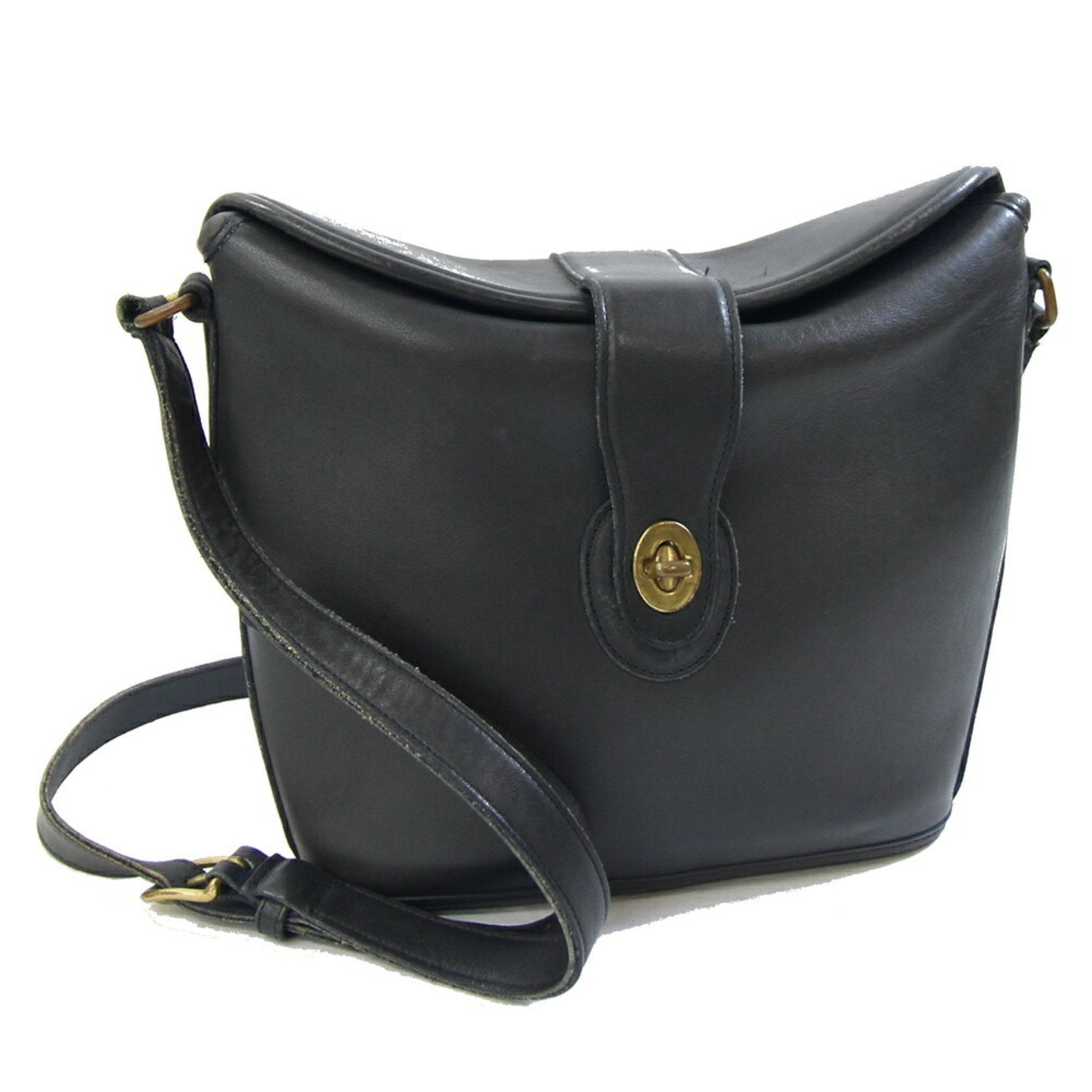 Coach Black Leather Shoulder Bag (Pre-Owned)