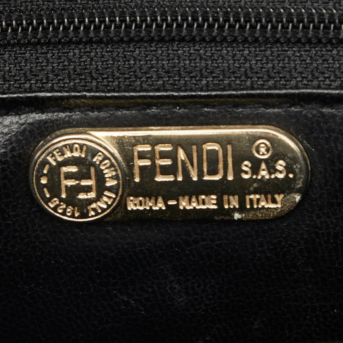 Fendi Brown Leather Shoulder Bag (Pre-Owned)