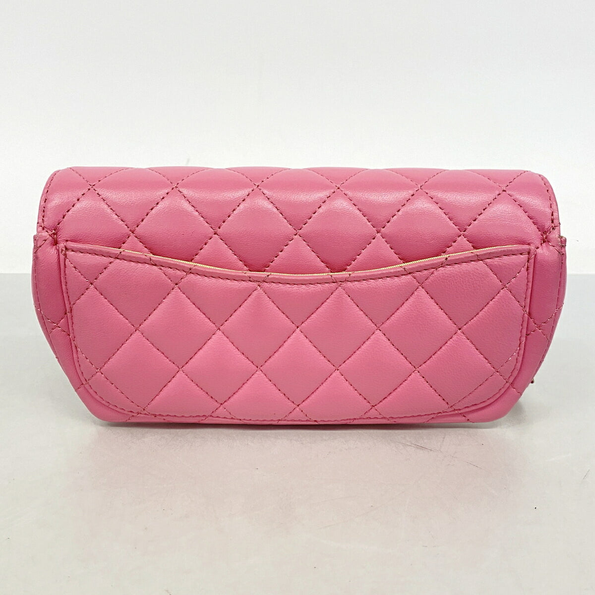 Chanel Pink Leather Shoulder Bag (Pre-Owned)