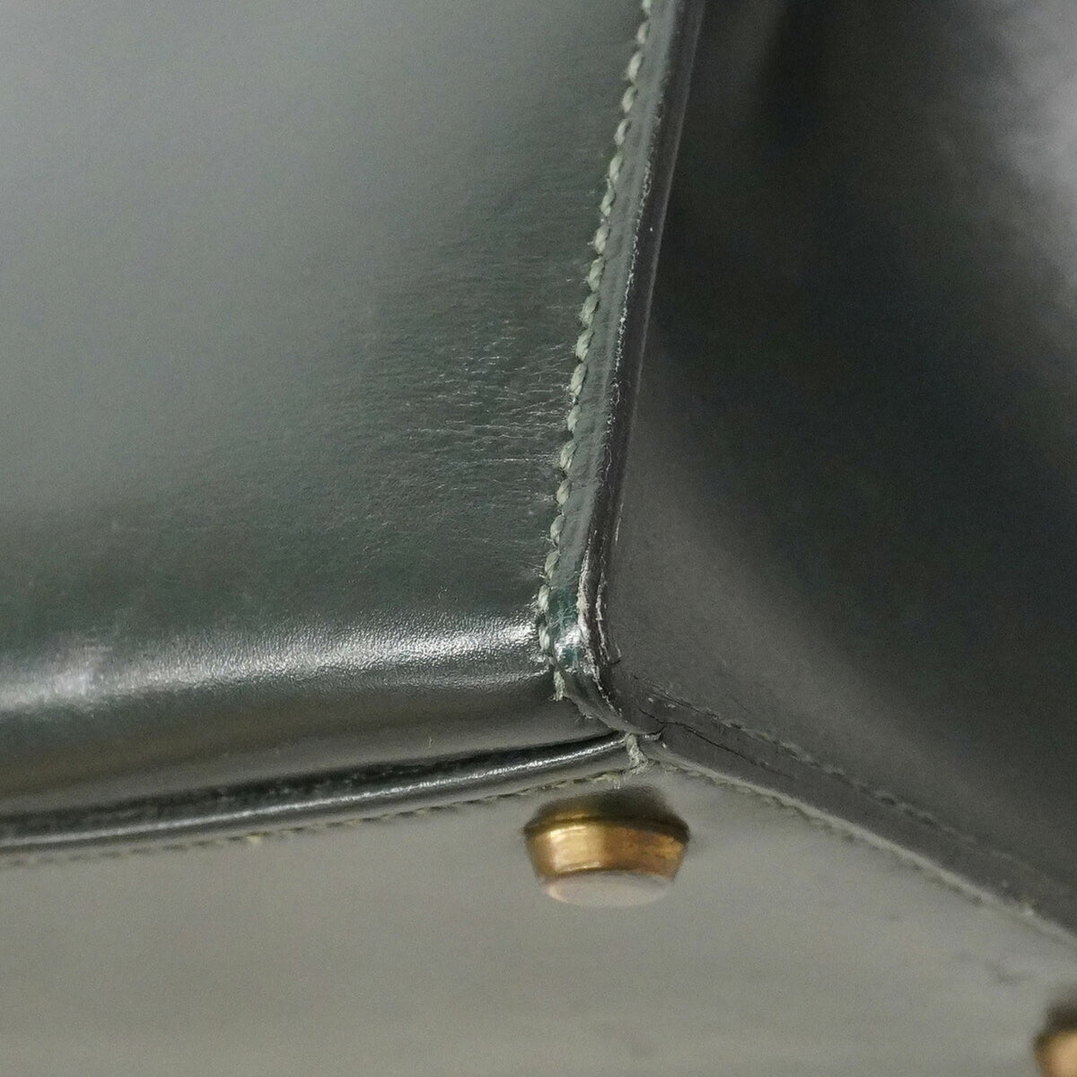 Hermes Green Box Calf Leather Handbag (Pre-Owned)