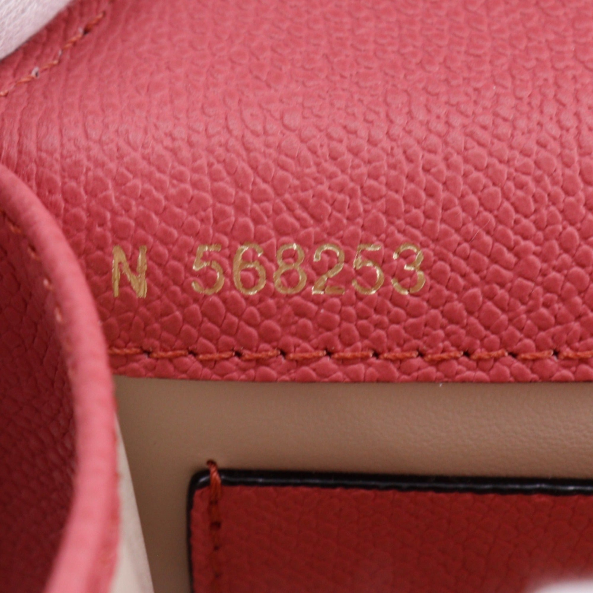 Valextra Pink Leather Shoulder Bag (Pre-Owned)