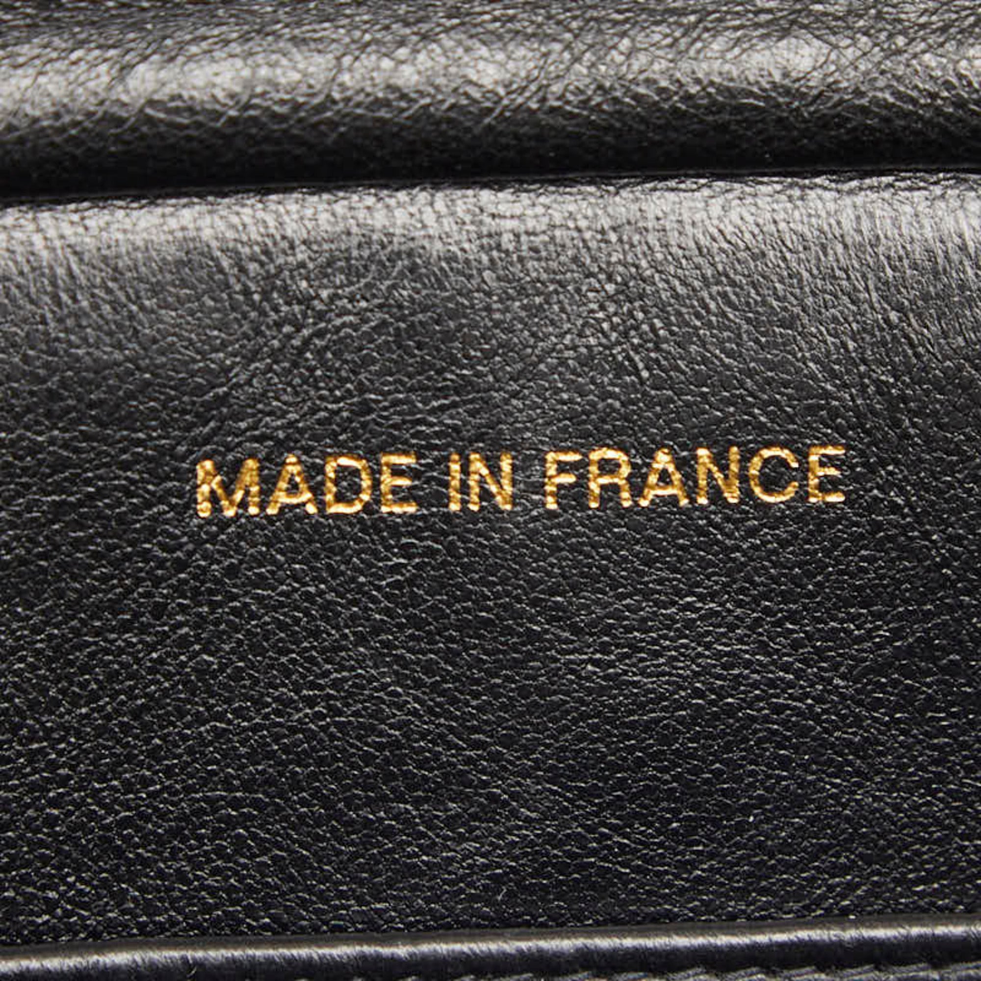 Chanel Black Leather Shoulder Bag (Pre-Owned)