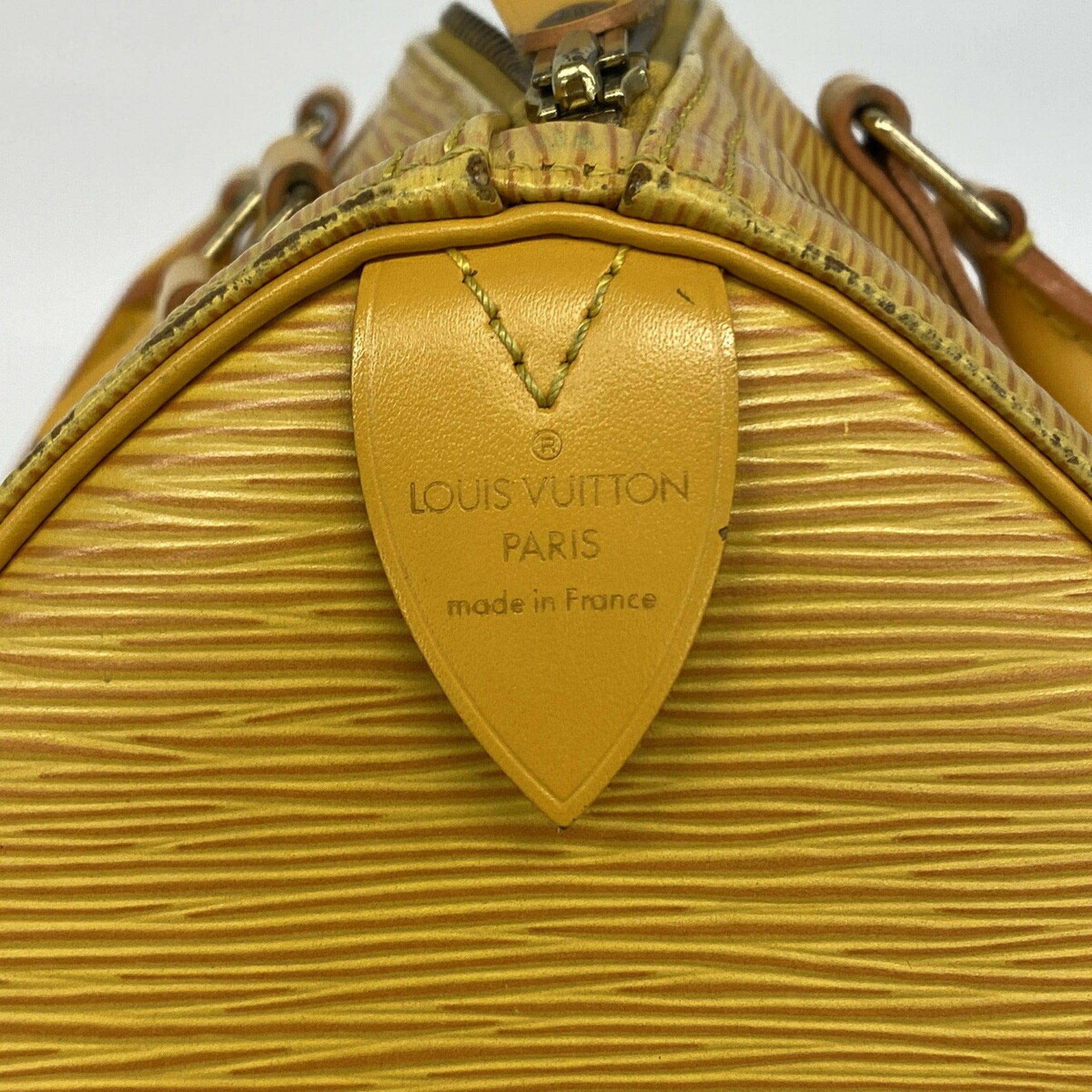 Louis Vuitton Jaune Handbag (Pre-Owned)