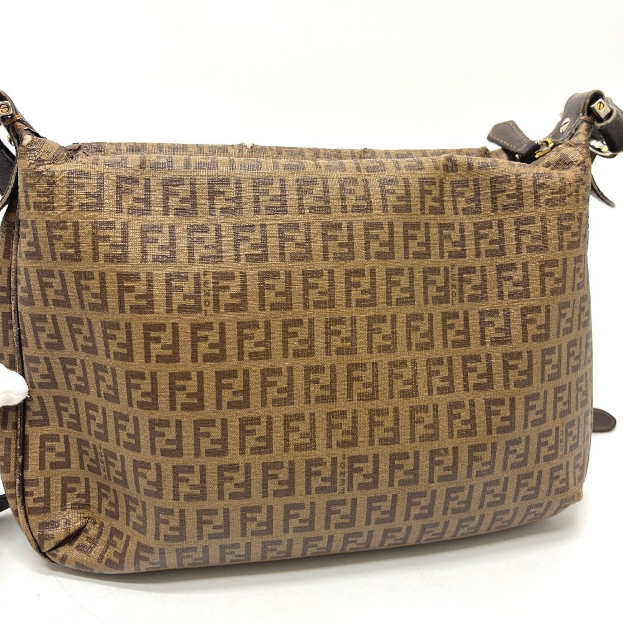 Fendi Beige Pvc Pochette Shoulder Bag (Pre-Owned)