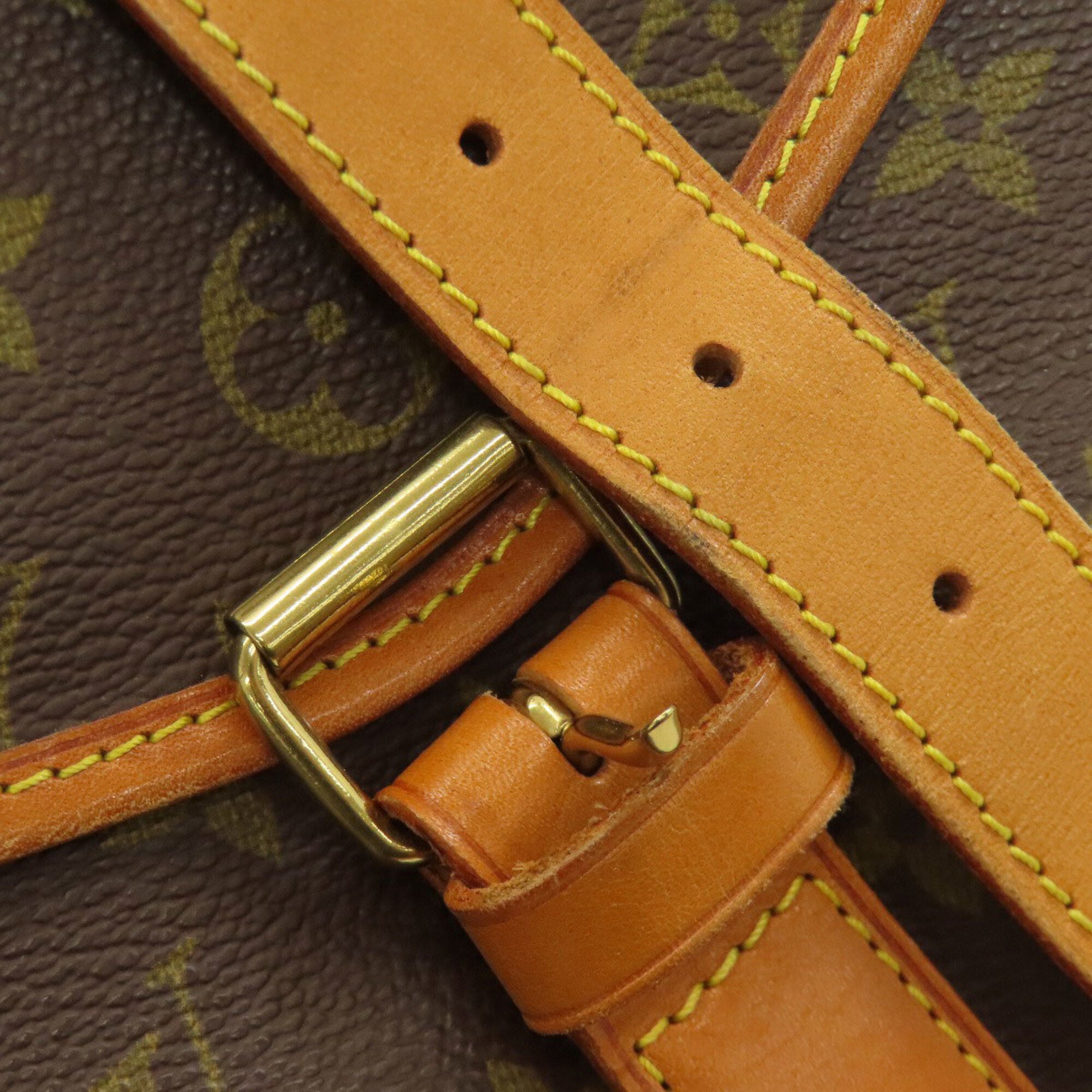 Louis Vuitton Monogram Monogram Canvas Shoulder Bag (Pre-Owned)