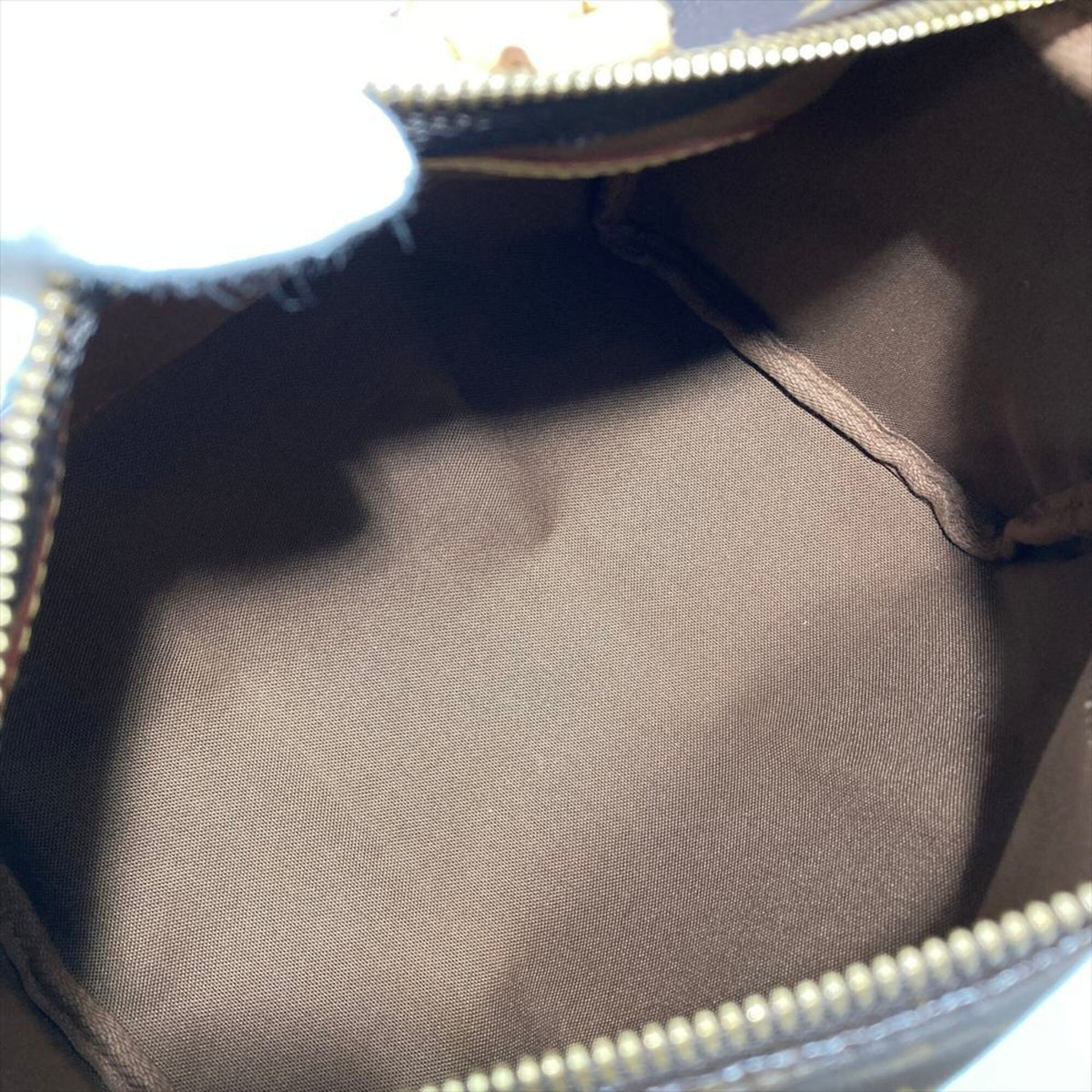 Louis Vuitton Brown Monogram Monogram Canvas Handbag (Pre-Owned)