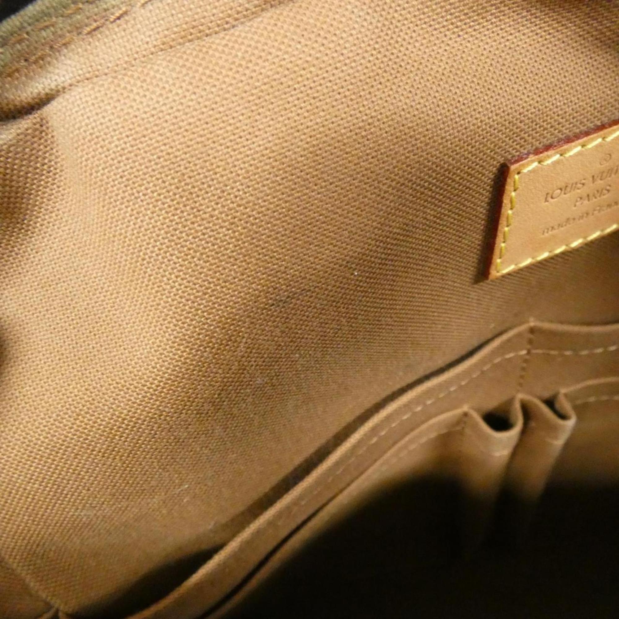 Louis Vuitton Brown Coated Canvas Shoulder Bag (Pre-Owned)