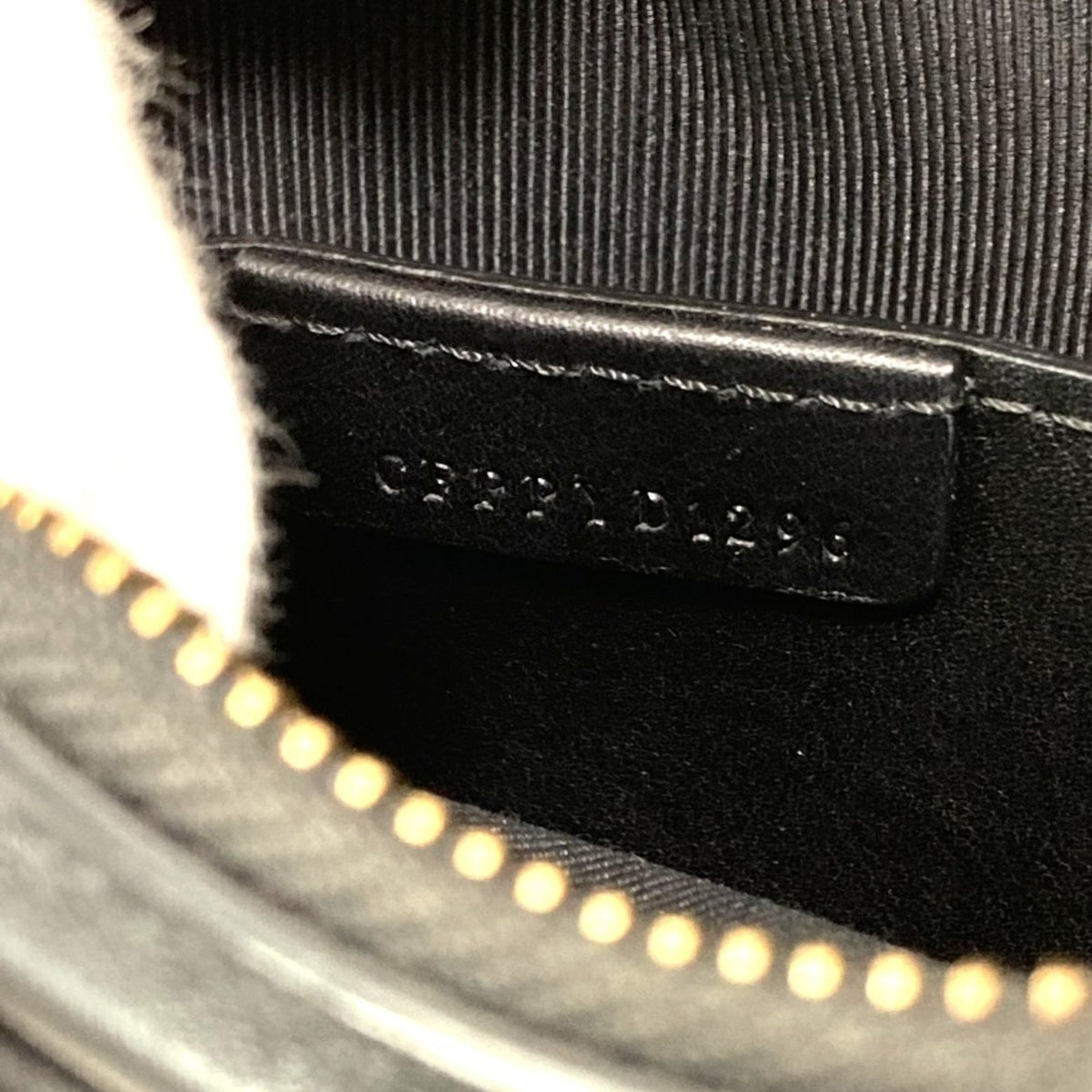Burberry Beige Black Shoulder Bag (Pre-Owned)