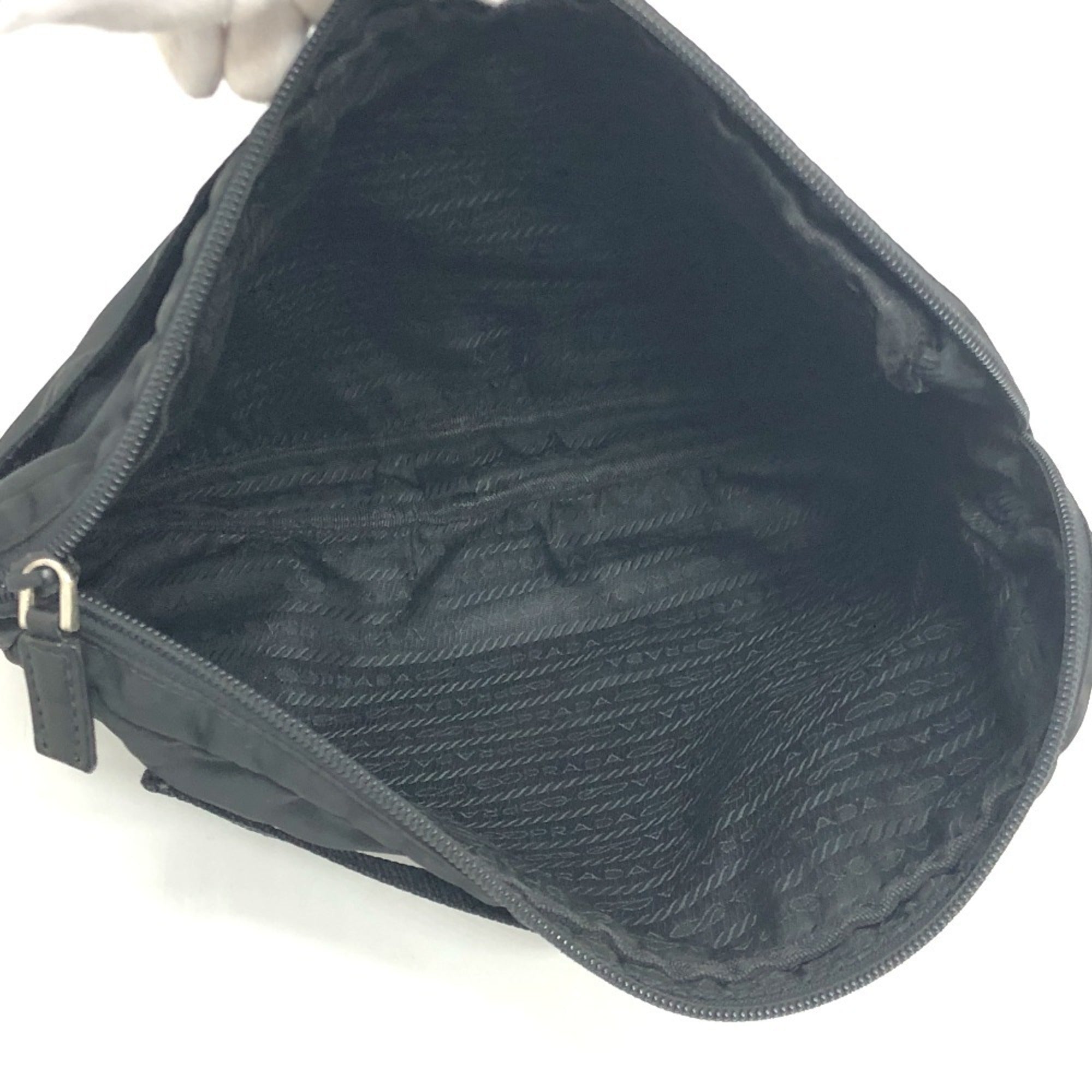 Prada Black Nylon Clutch Bag (Pre-Owned)