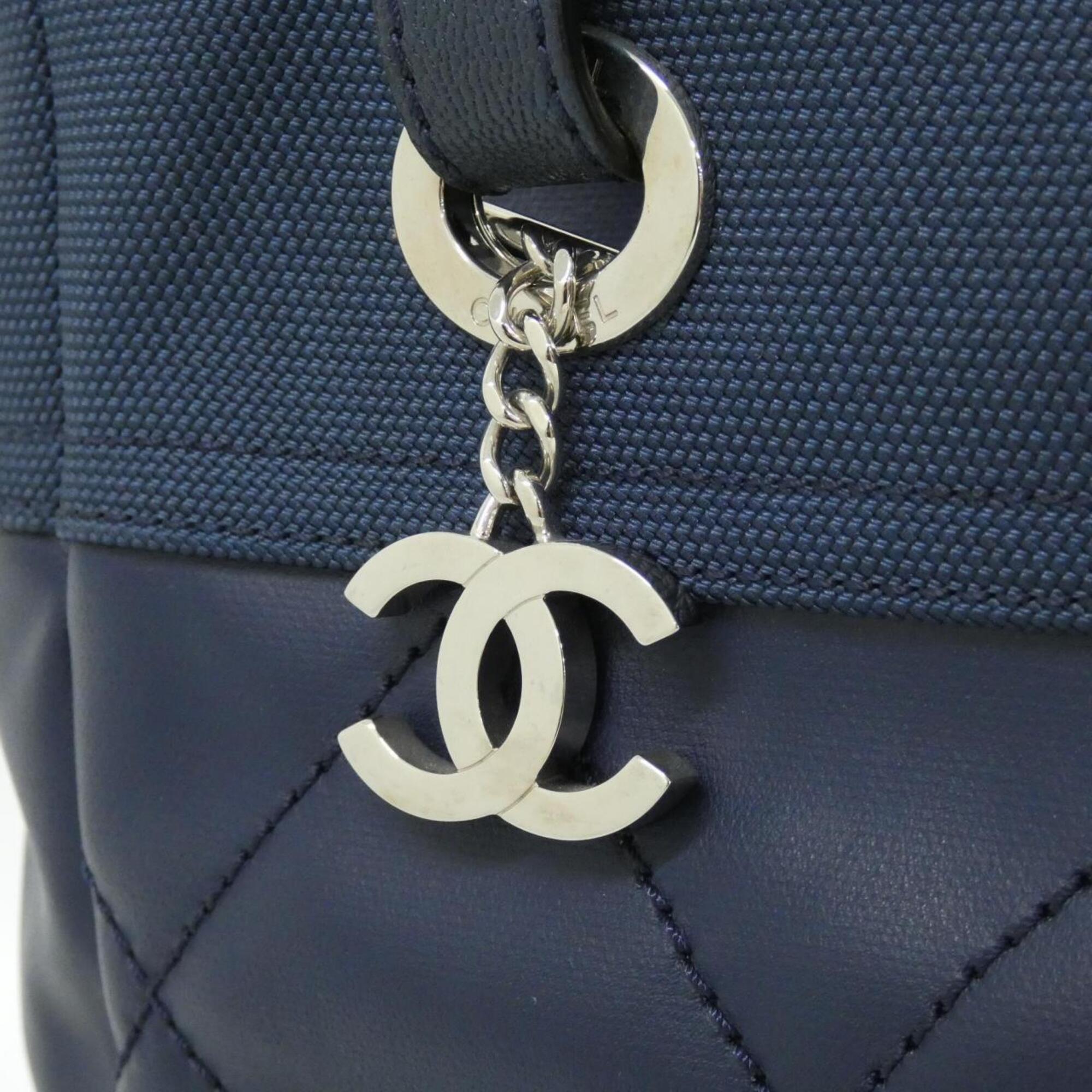 Chanel Navy Canvas Handbag (Pre-Owned)