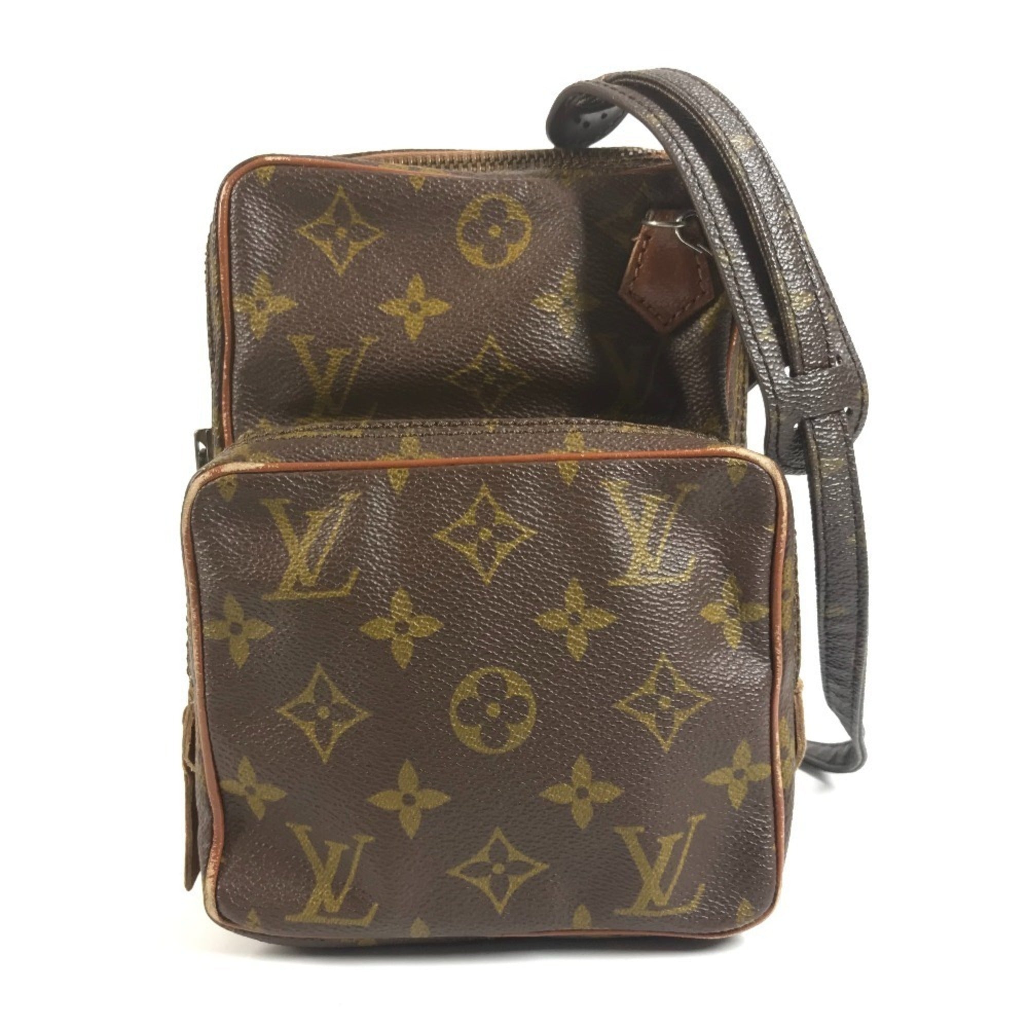 Louis Vuitton Brown Monogram Pochette Shoulder Bag (Pre-Owned)