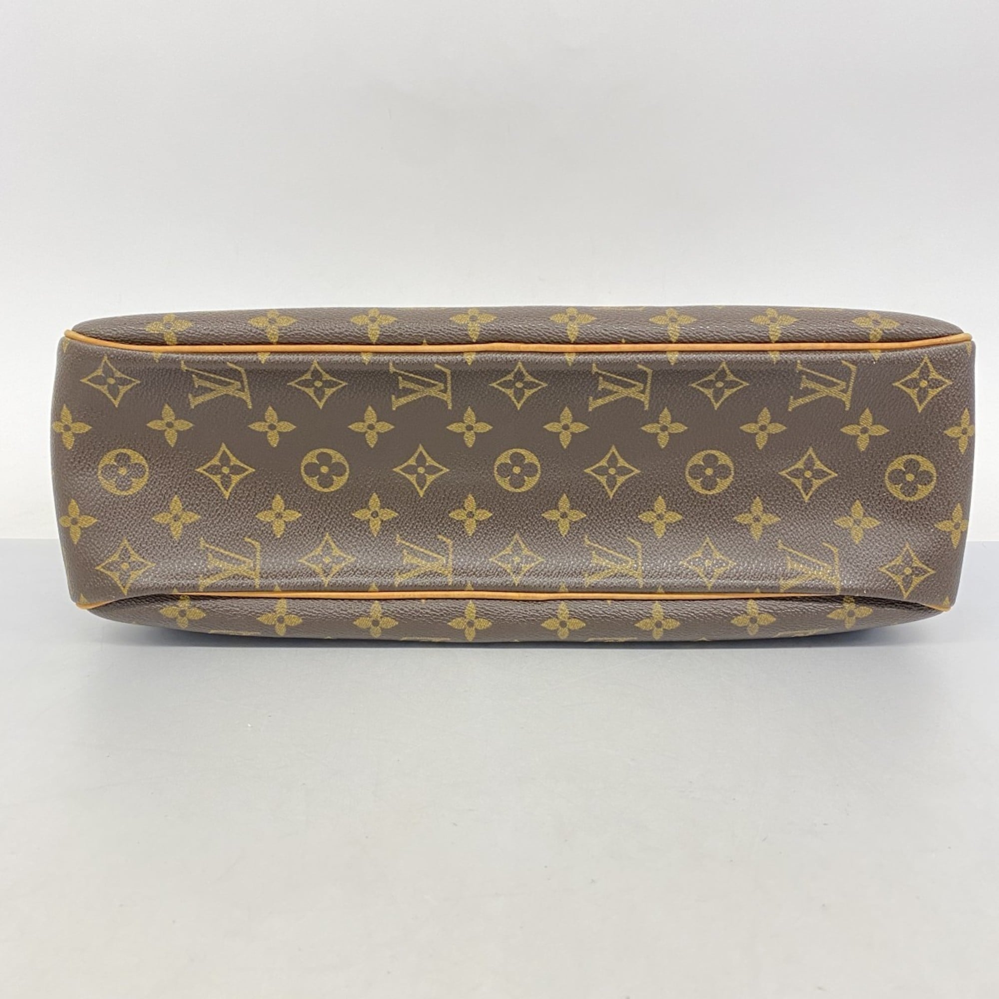 Louis Vuitton Brown Shoulder Bag (Pre-Owned)