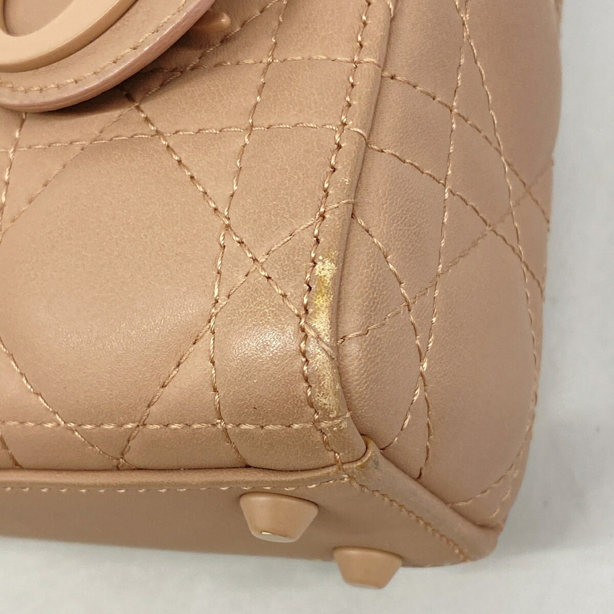 Christian Dior Pink Leather Handbag (Pre-Owned)