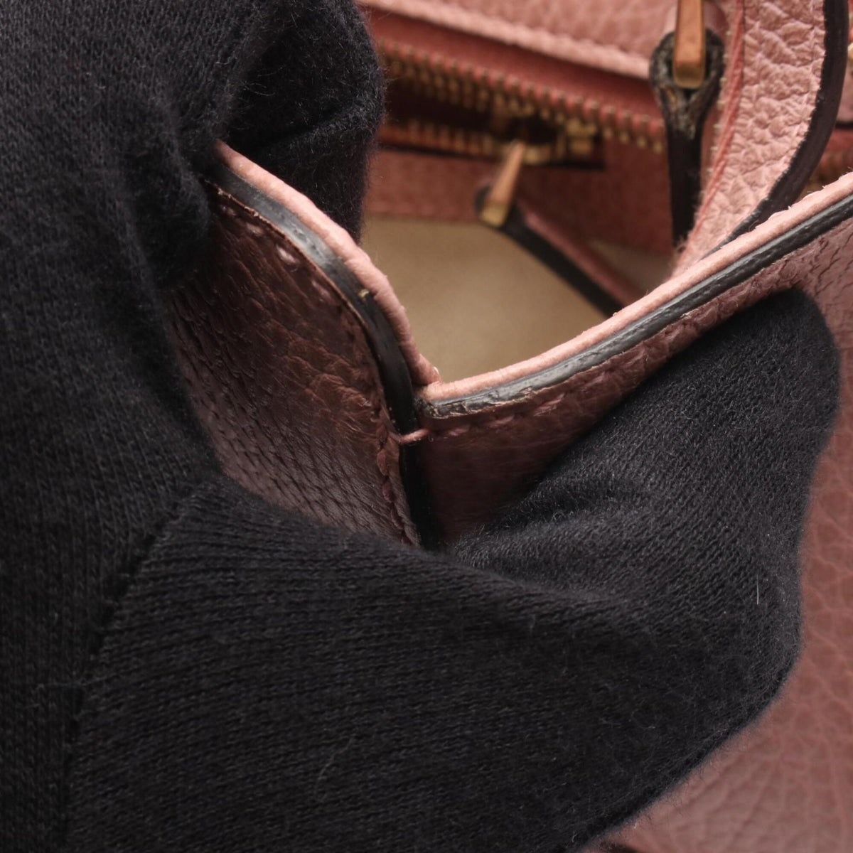 Gucci Pink Leather Handbag (Pre-Owned)