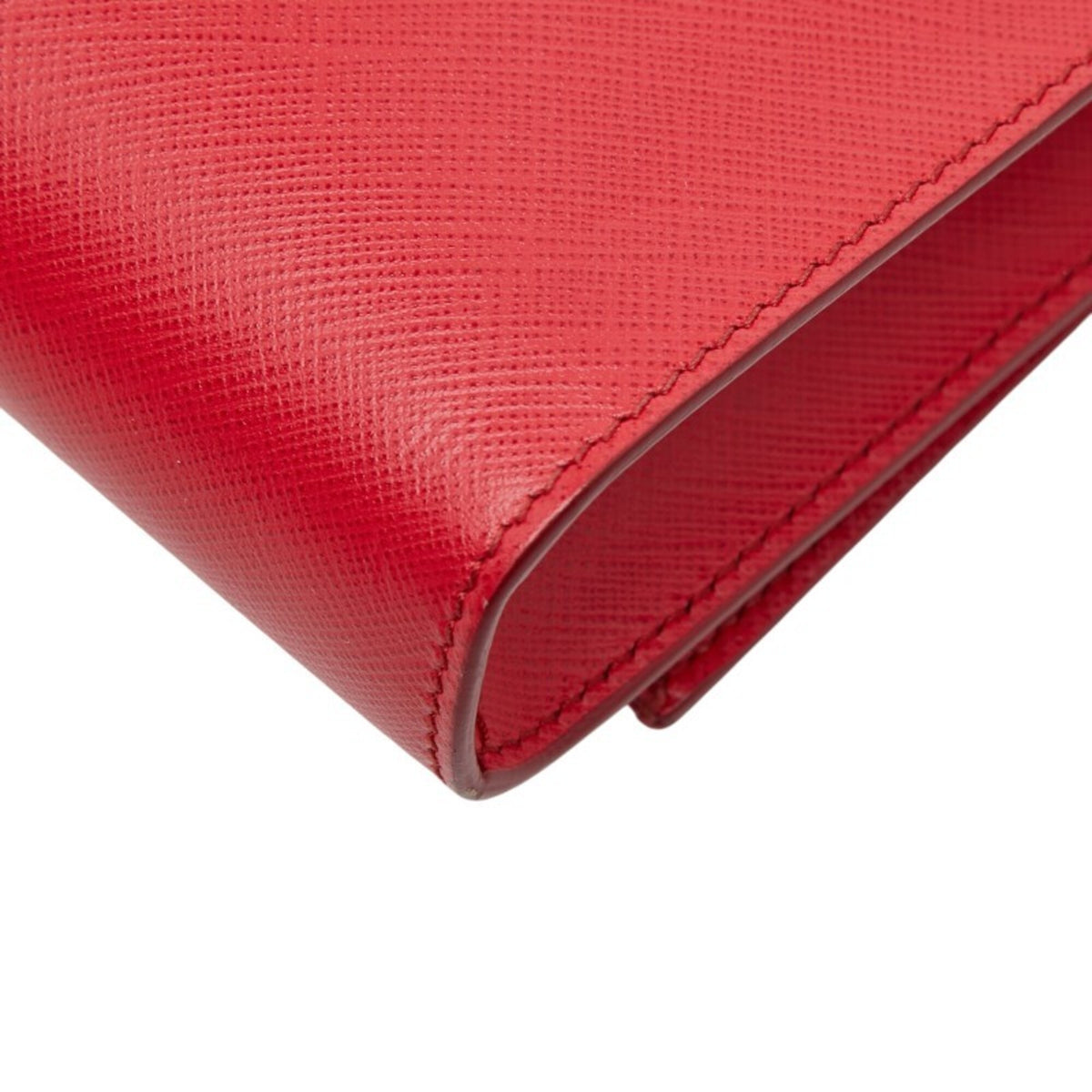 Salvatore Ferragamo Red Color Leather Shoulder Bag (Pre-Owned)