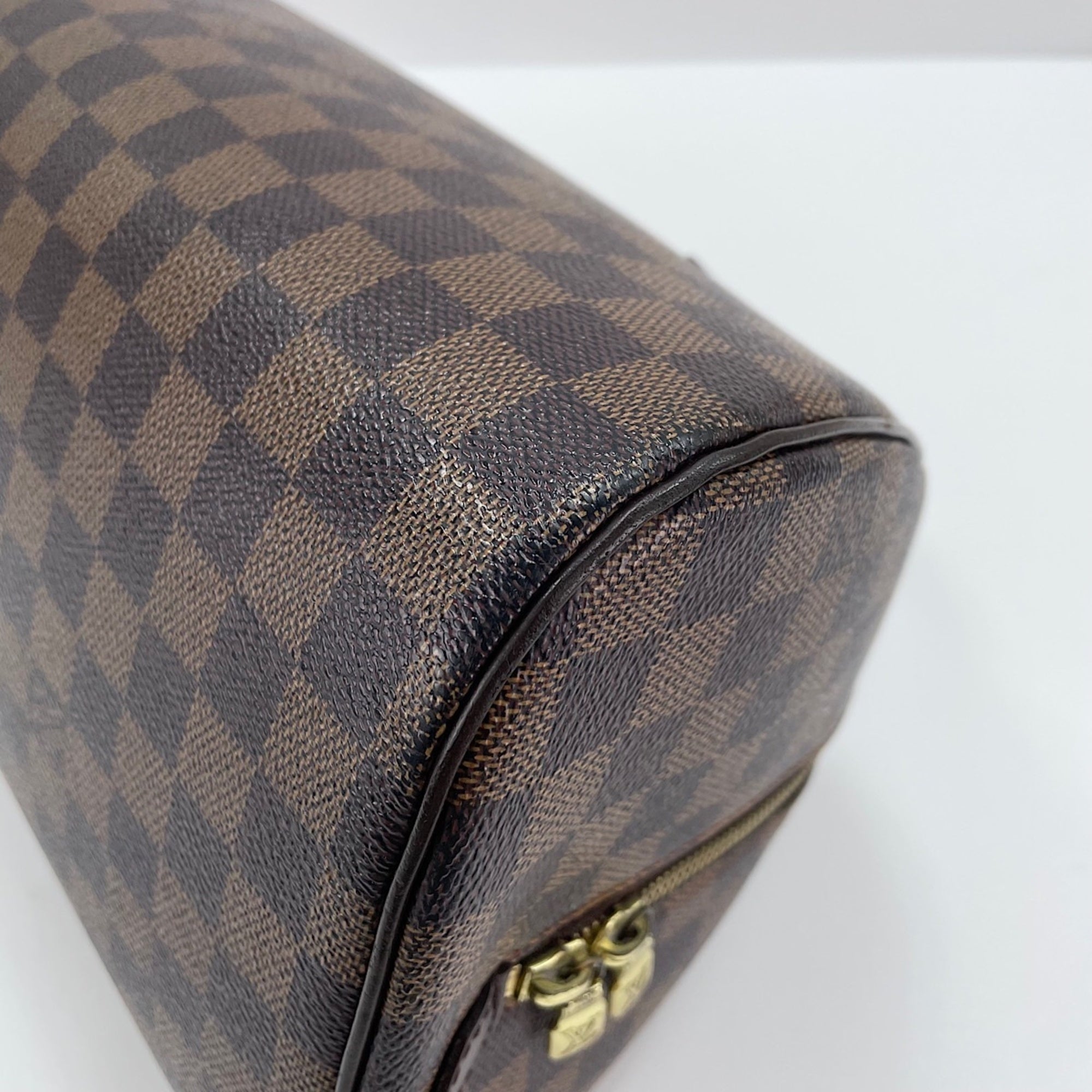 Louis Vuitton Brown Handbag (Pre-Owned)