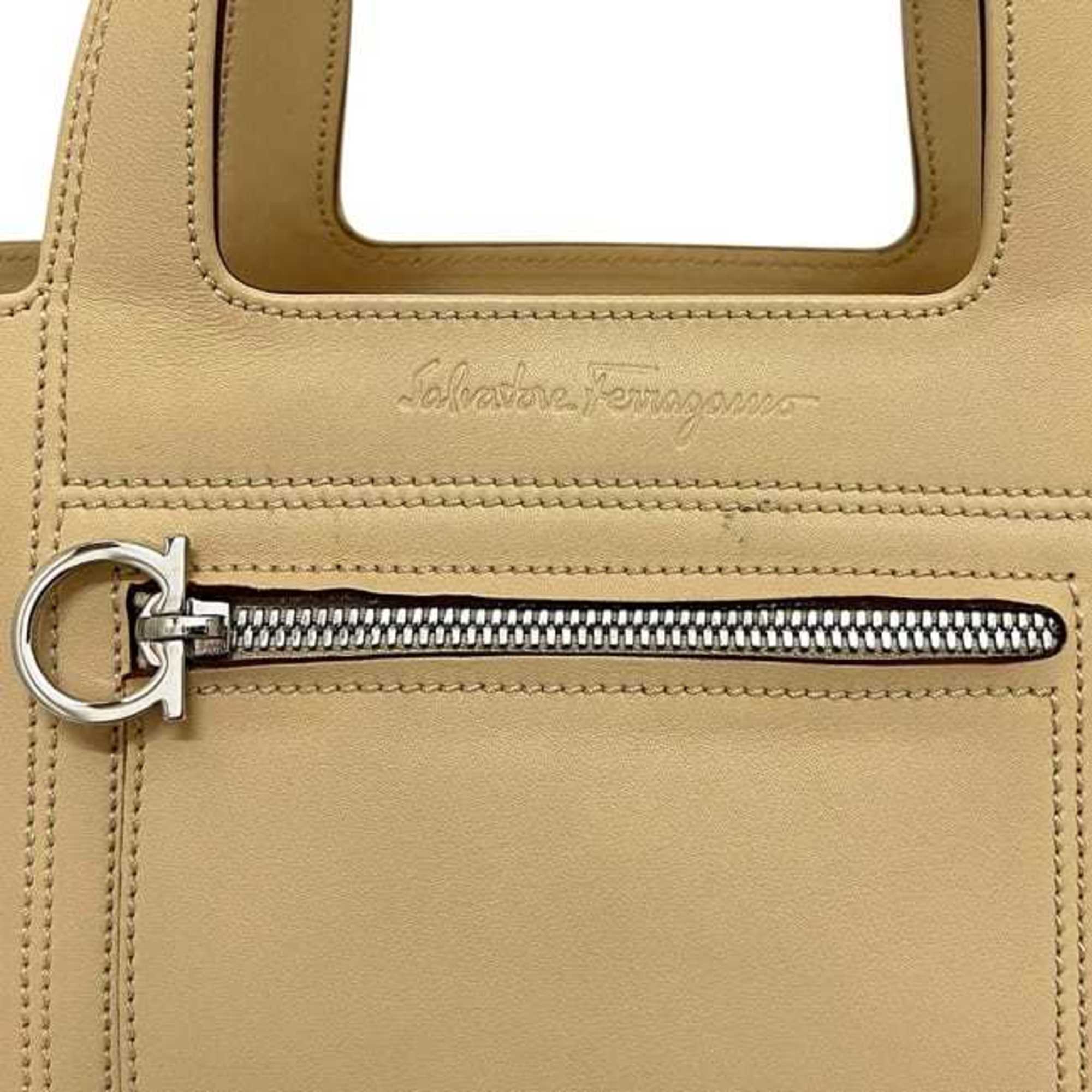 Salvatore Ferragamo Beige Leather Handbag Tote Bag (Pre-Owned)