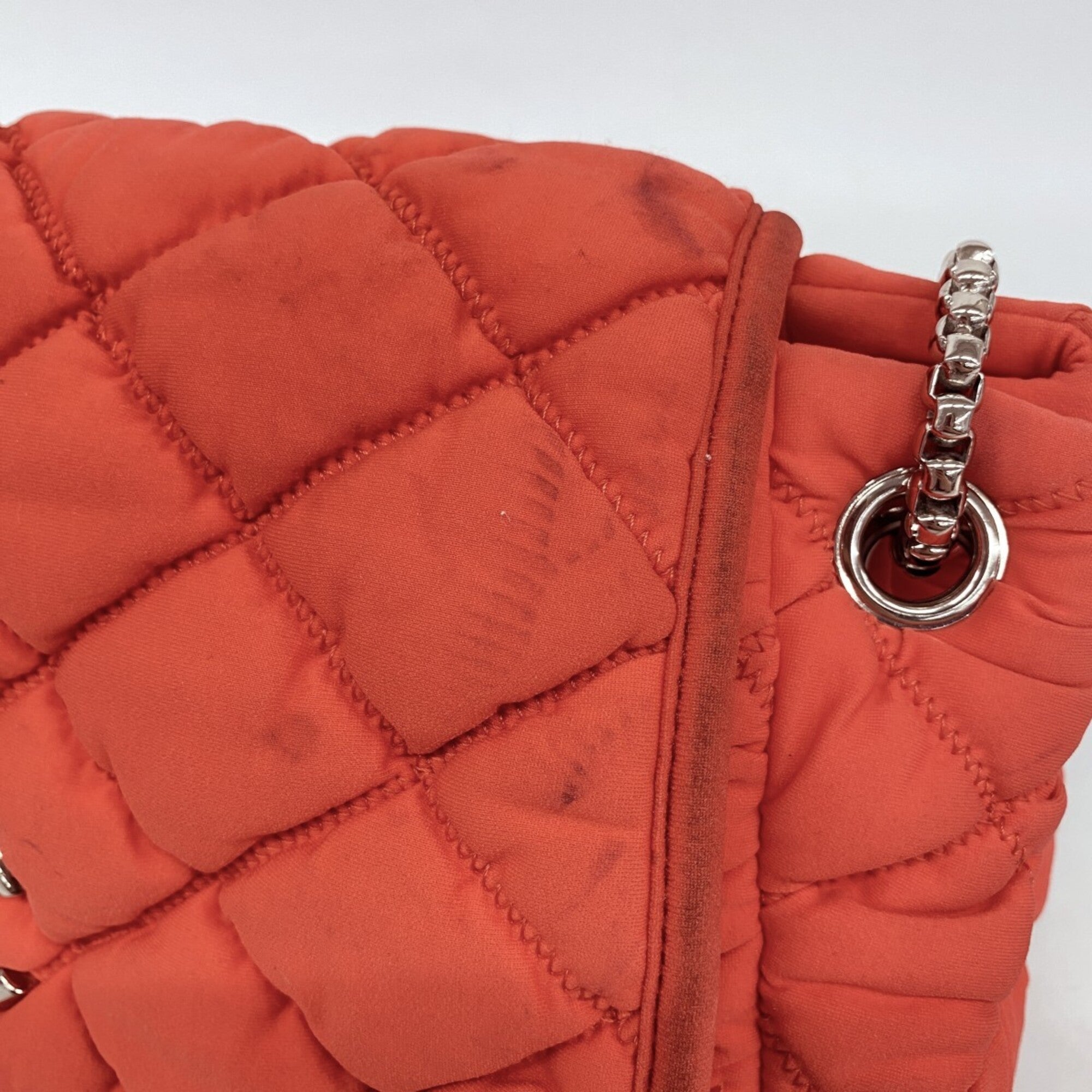 Chanel Red Color Nylon Shoulder Bag (Pre-Owned)