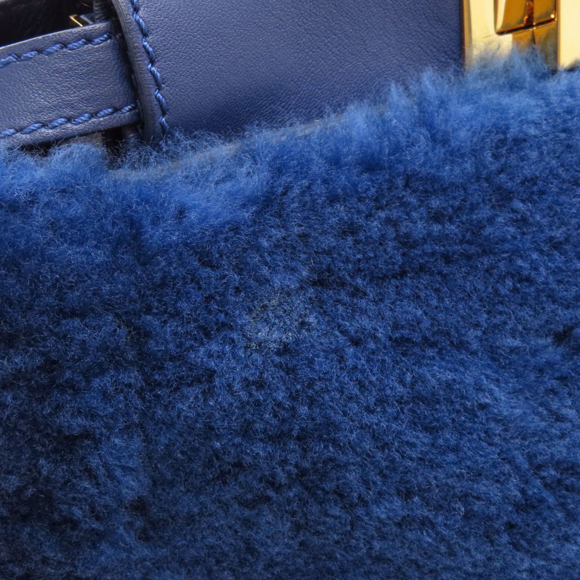 Fendi Blue Fur Handbag (Pre-Owned)