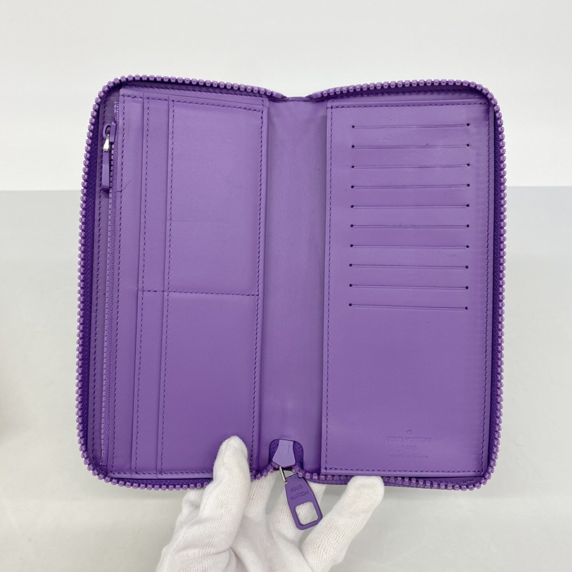 Louis Vuitton Violet Long Wallet (Bi-Fold) (Pre-Owned)