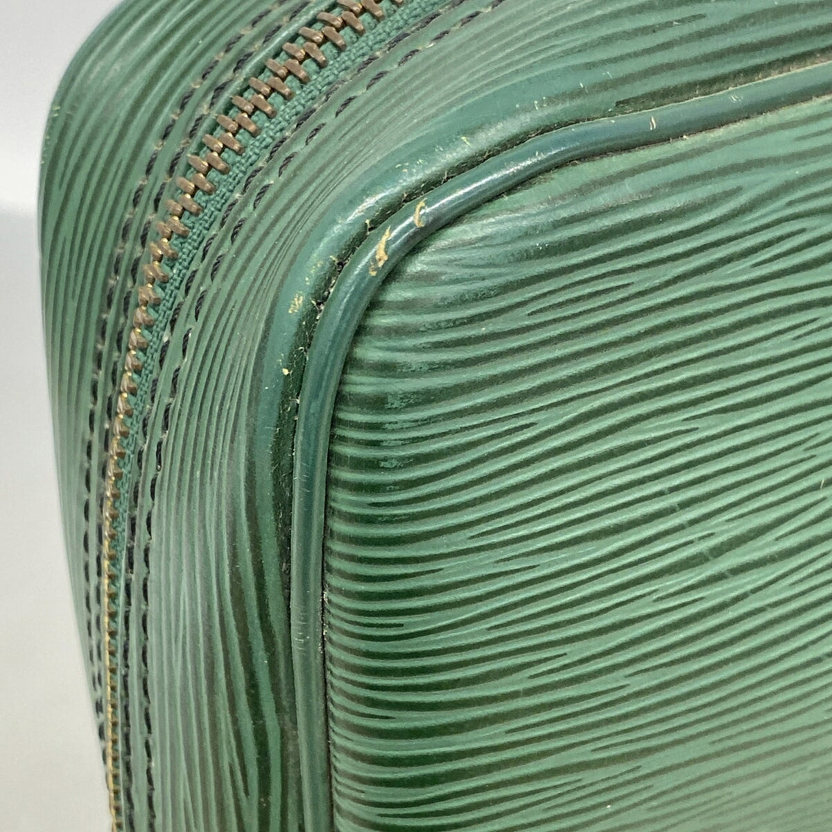 Louis Vuitton Borneo Green Briefcase (Pre-Owned)