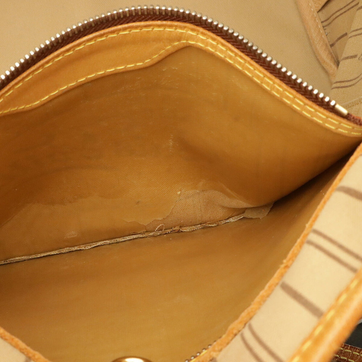 Louis Vuitton Brown Galle Monogram White Monogram Shoulder Bag Tote Bag (Pre-Owned)