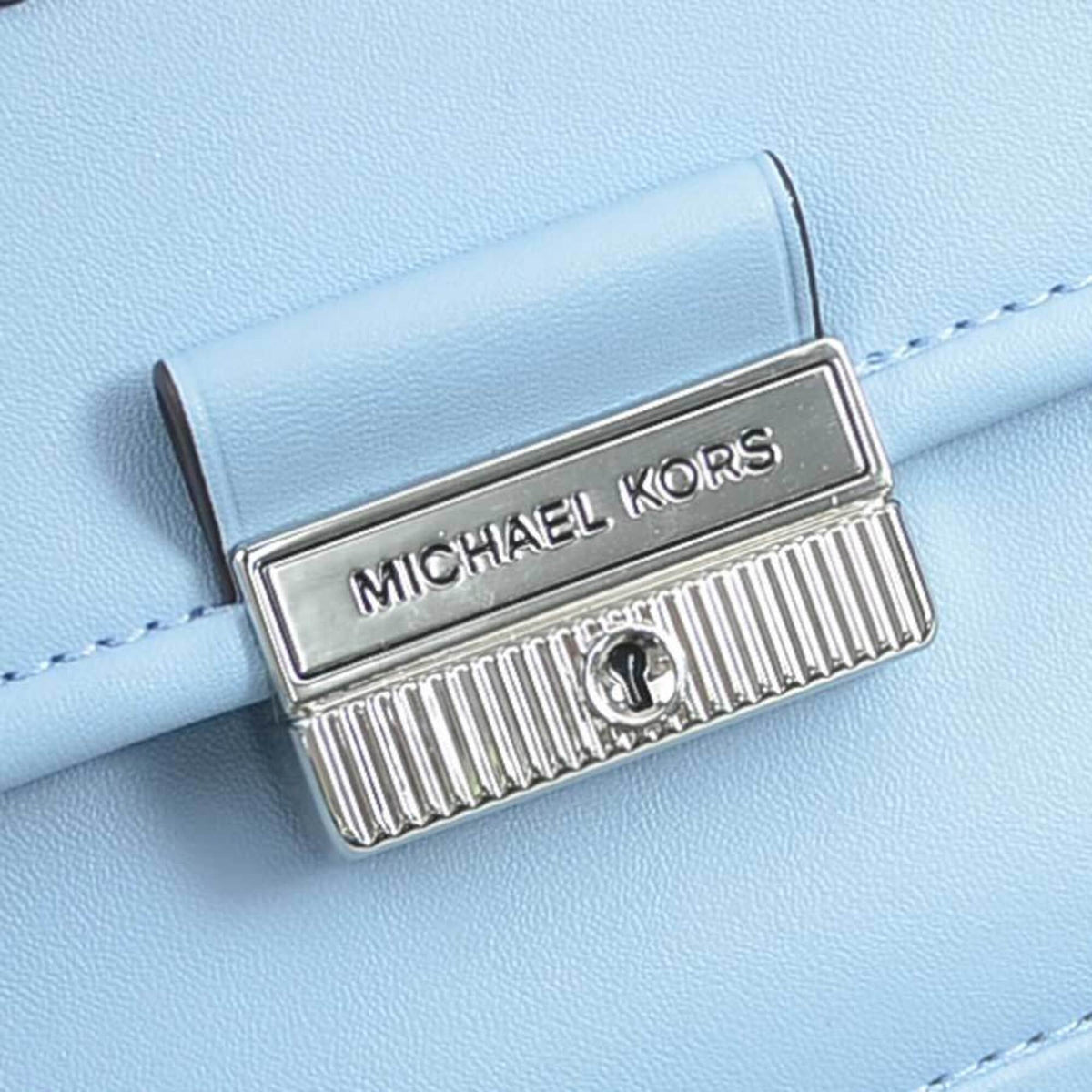 Michael Kors Light Blue Leather Shoulder Bag (Pre-Owned)