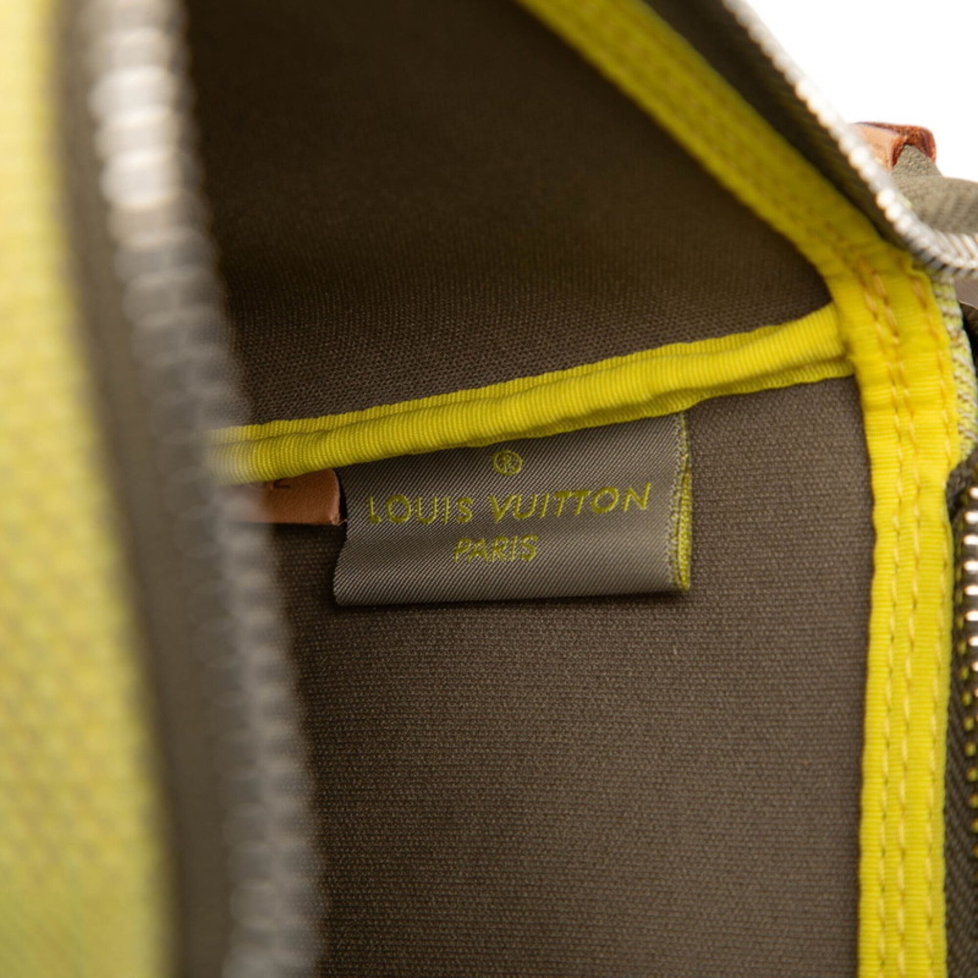 Louis Vuitton Lime Green Canvas Leather Handbag Pouch (Pre-Owned)