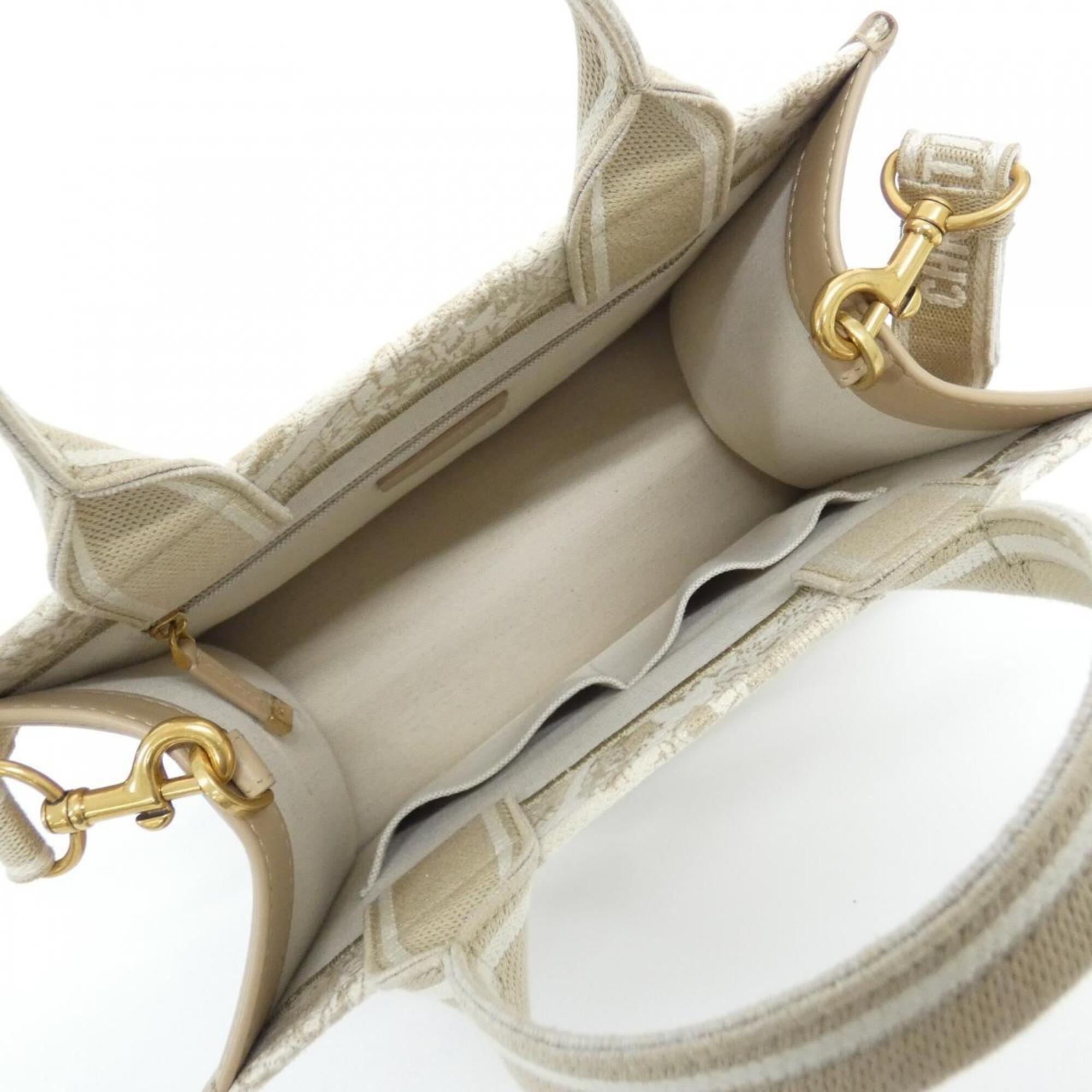 Christian Dior Beige Canvas Handbag (Pre-Owned)